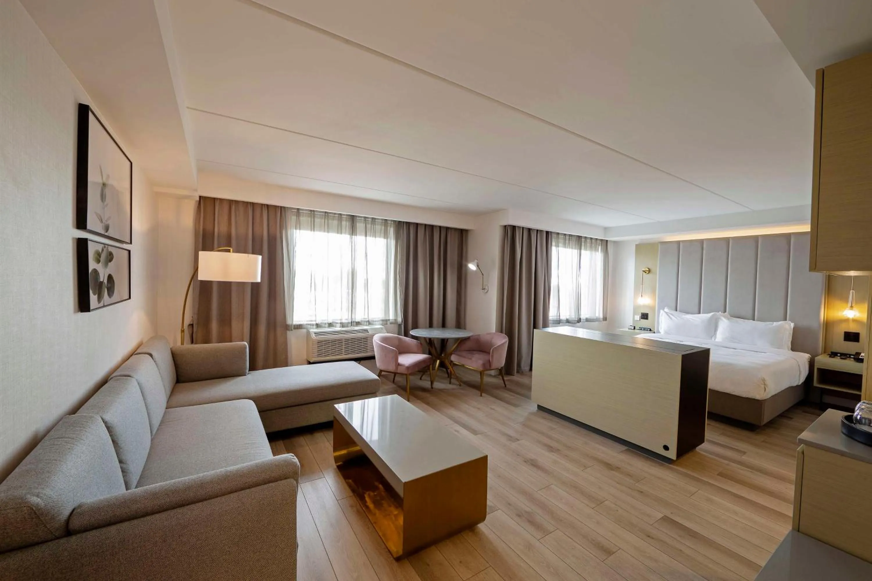 Living room, Bed in Bloom Mississauga, Tapestry Collection By Hilton