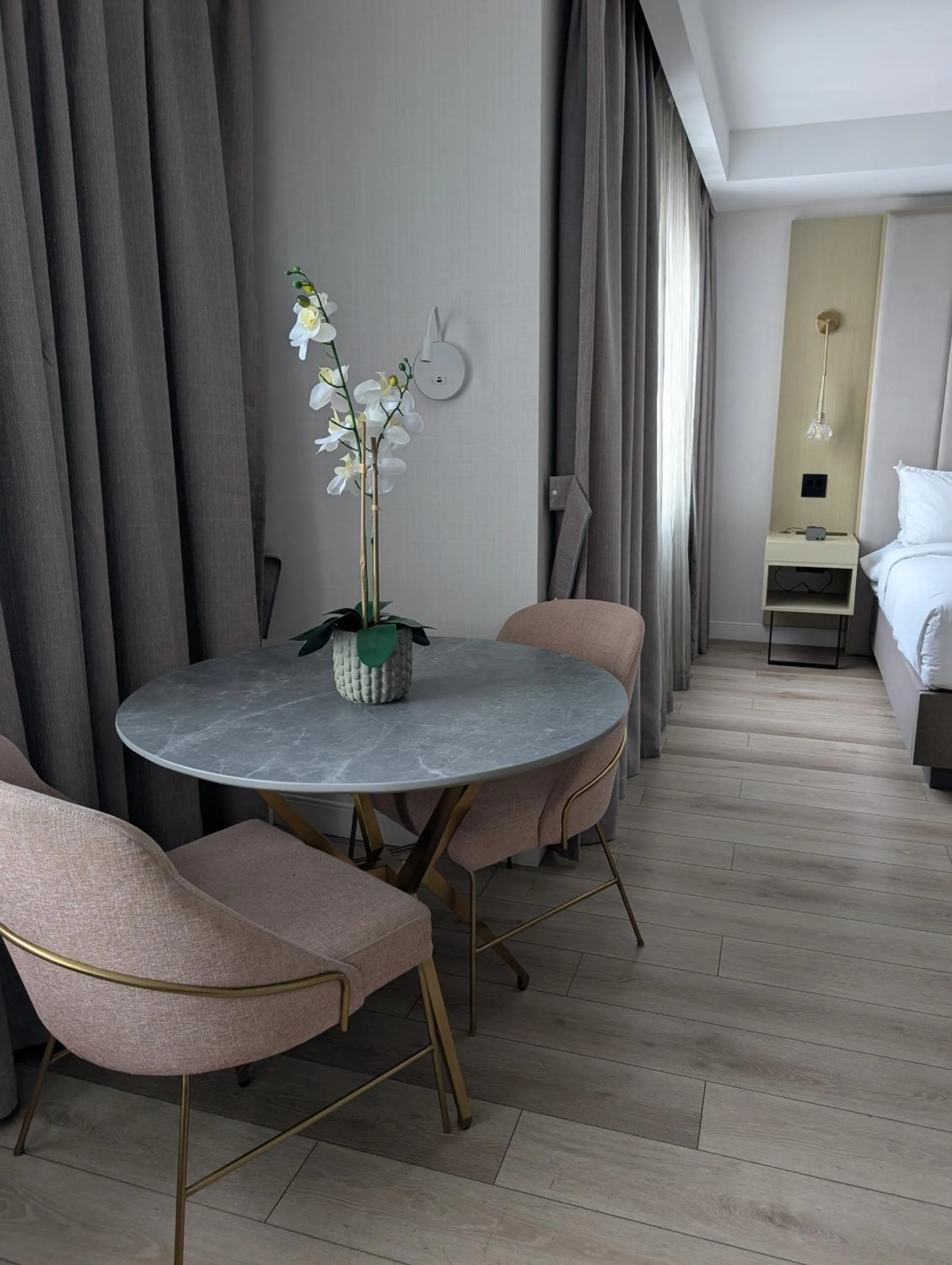 Seating area, Bed in Bloom Mississauga, Tapestry Collection By Hilton