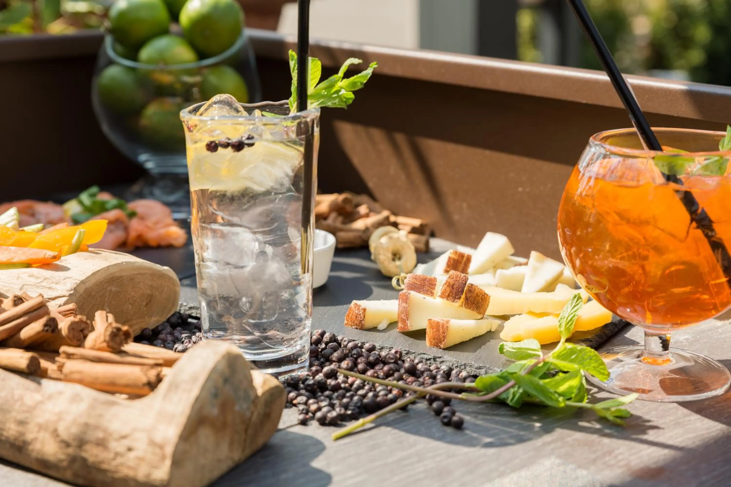 Alcoholic drinks in Hotel Metropolitan