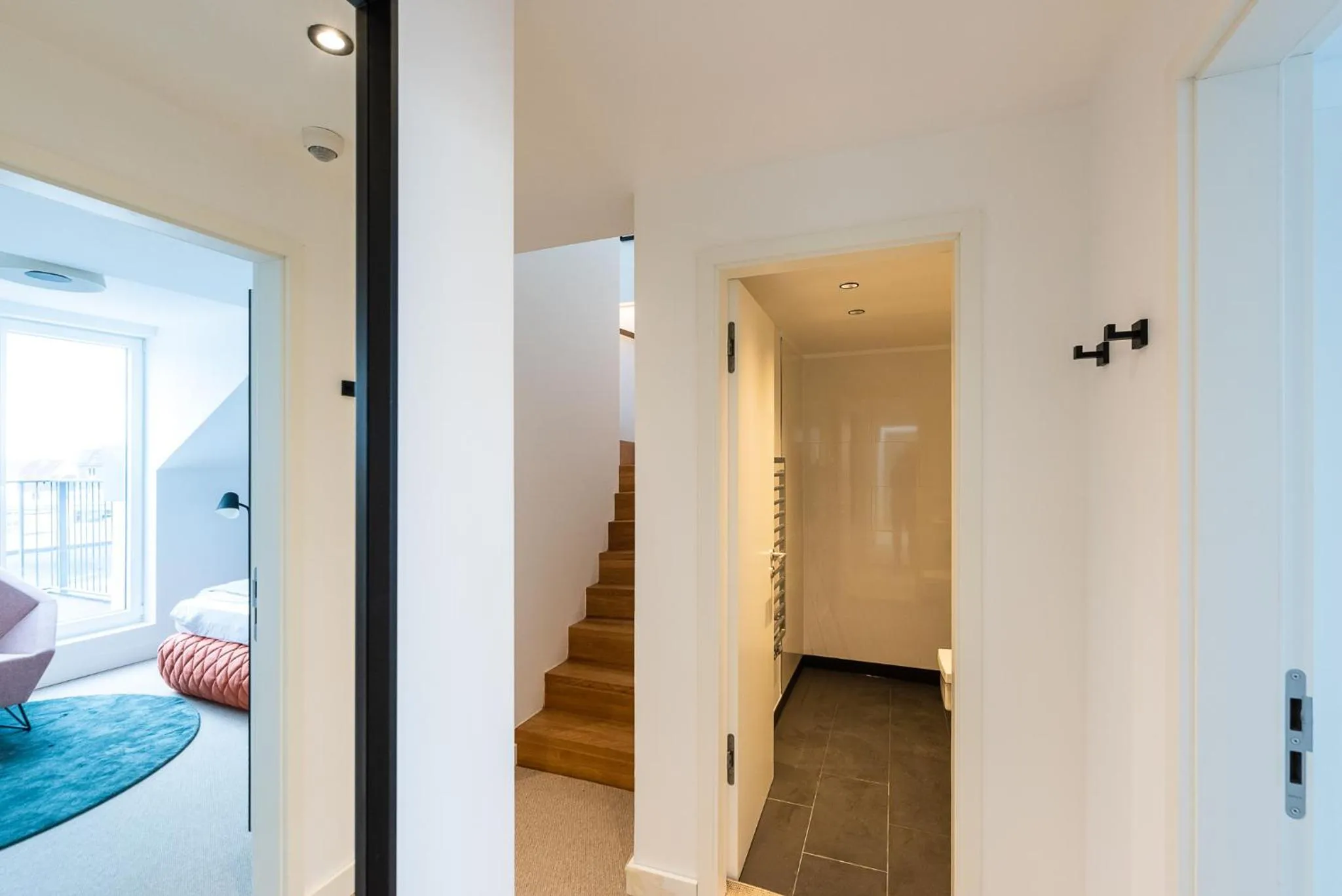 Photo of the whole room, Bed in Studiohouse Frankfurt