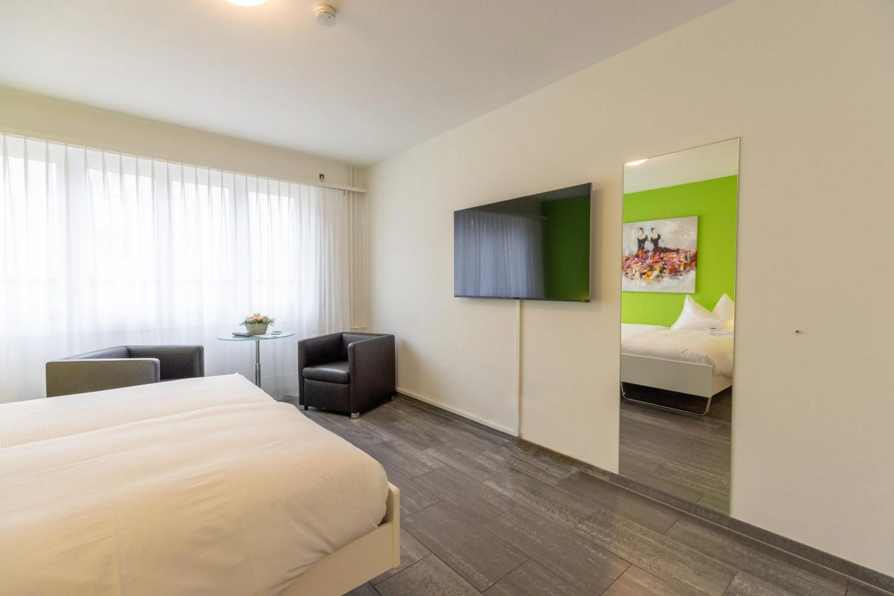 Photo of the whole room, Bed in Hotel Bären Niederscherli