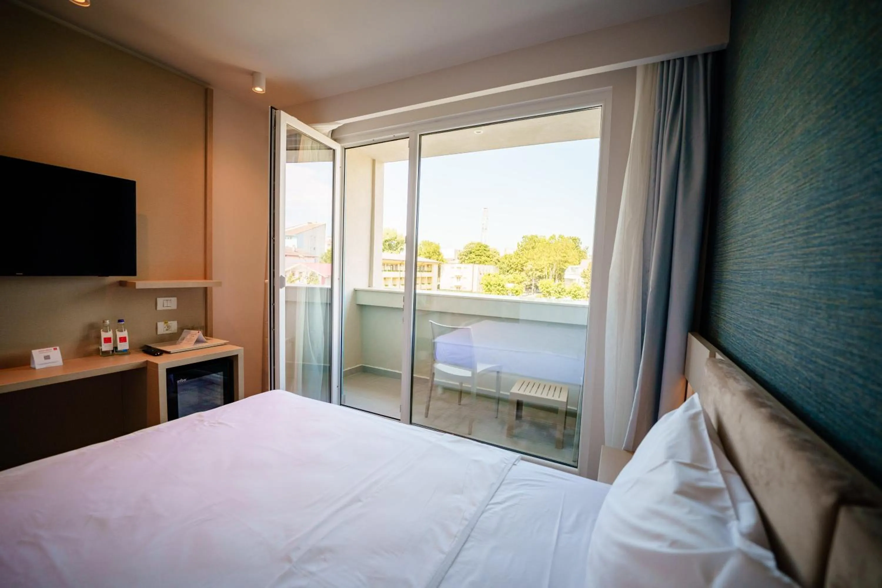 Bedroom, Bed in Bacolux Koralio, Eforie Nord