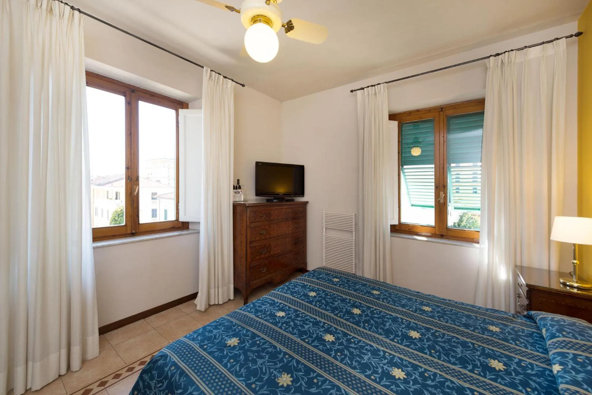 Nearby landmark, Bed in Hotel Corallo