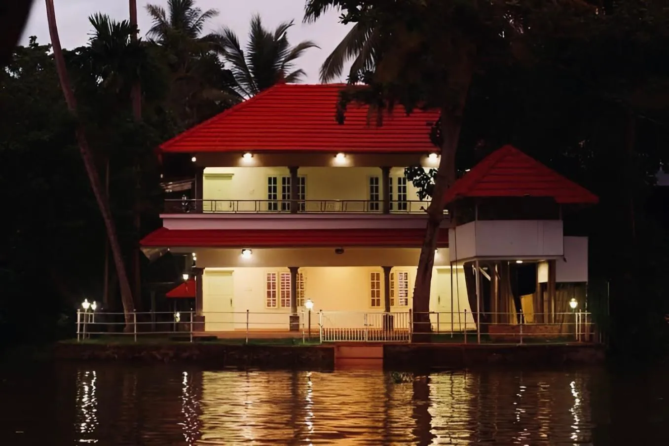 Chilanka Lake View Resort