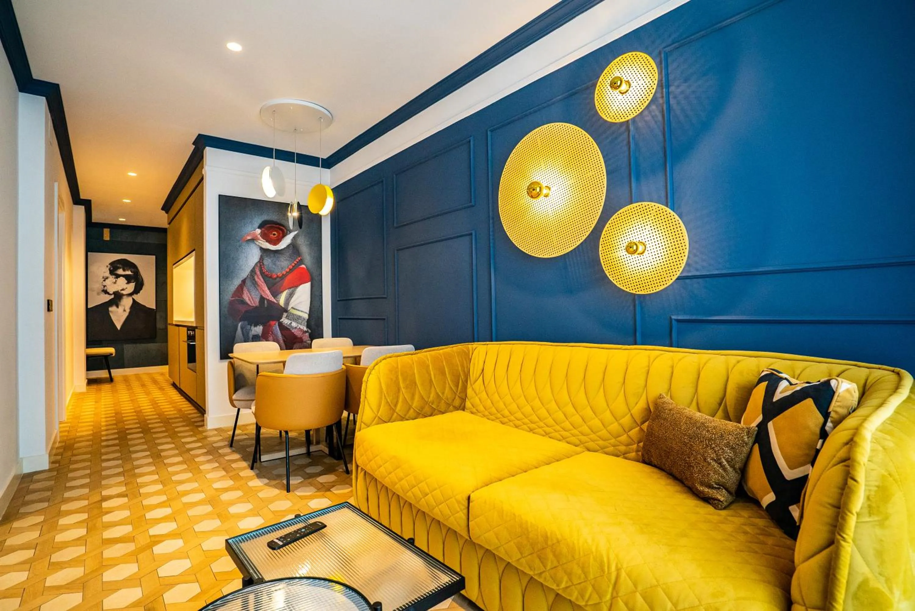 TV and multimedia in SmartRental Collection Gran Vía Capital