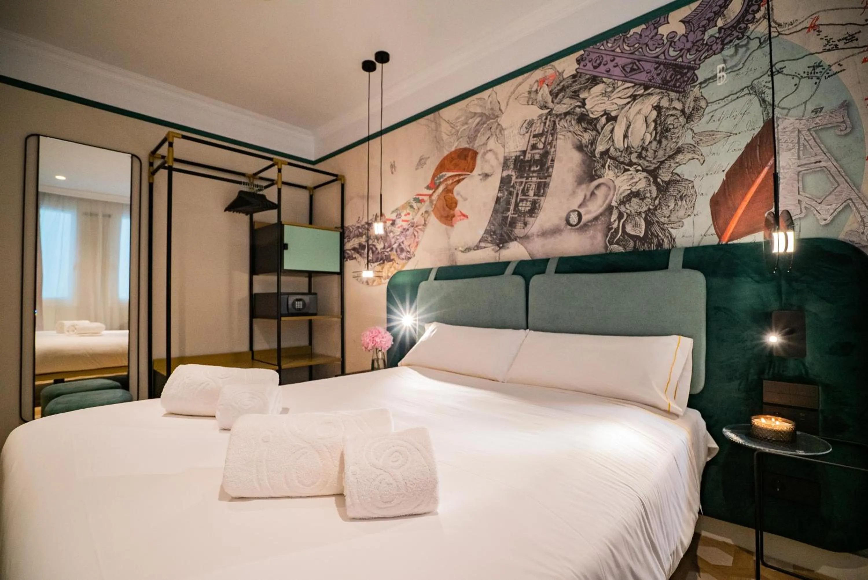 Bed in SmartRental Collection Gran Vía Capital