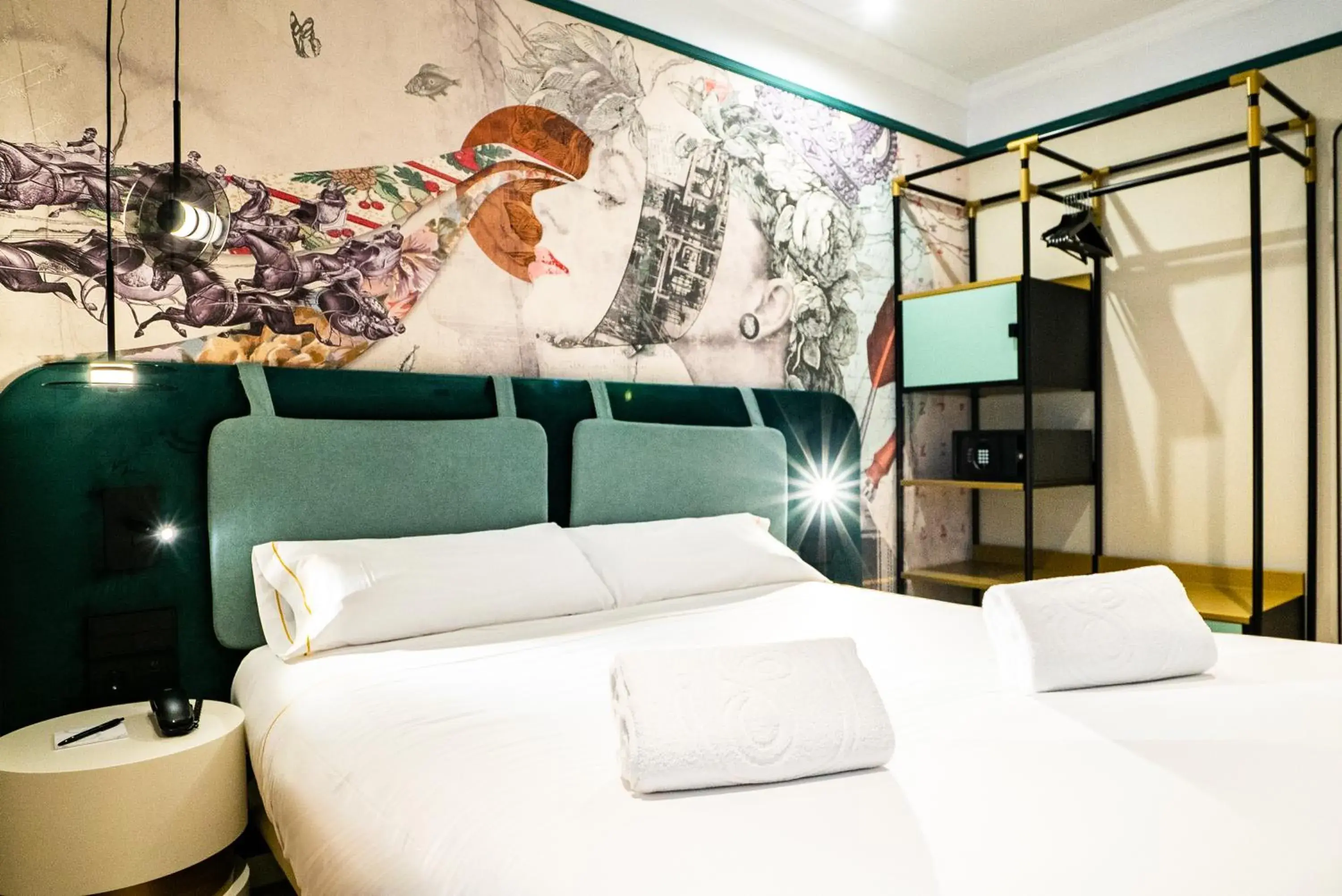 One-Bedroom Apartment in SmartRental Collection Gran Vía Capital One-Bedroom Apartment in SmartRental Collection Gran Vía Capital