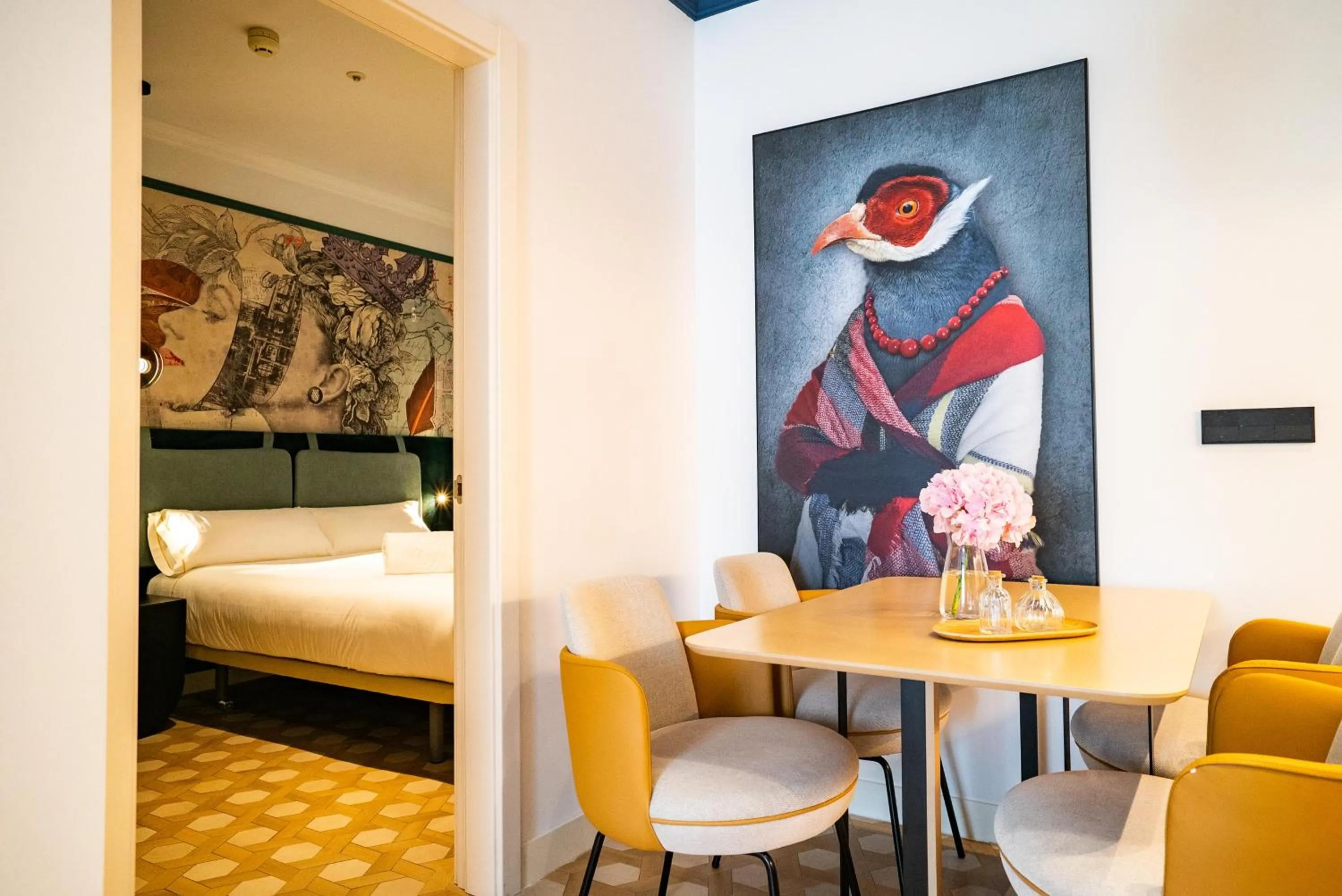 Decorative detail, Bed in SmartRental Collection Gran Vía Capital