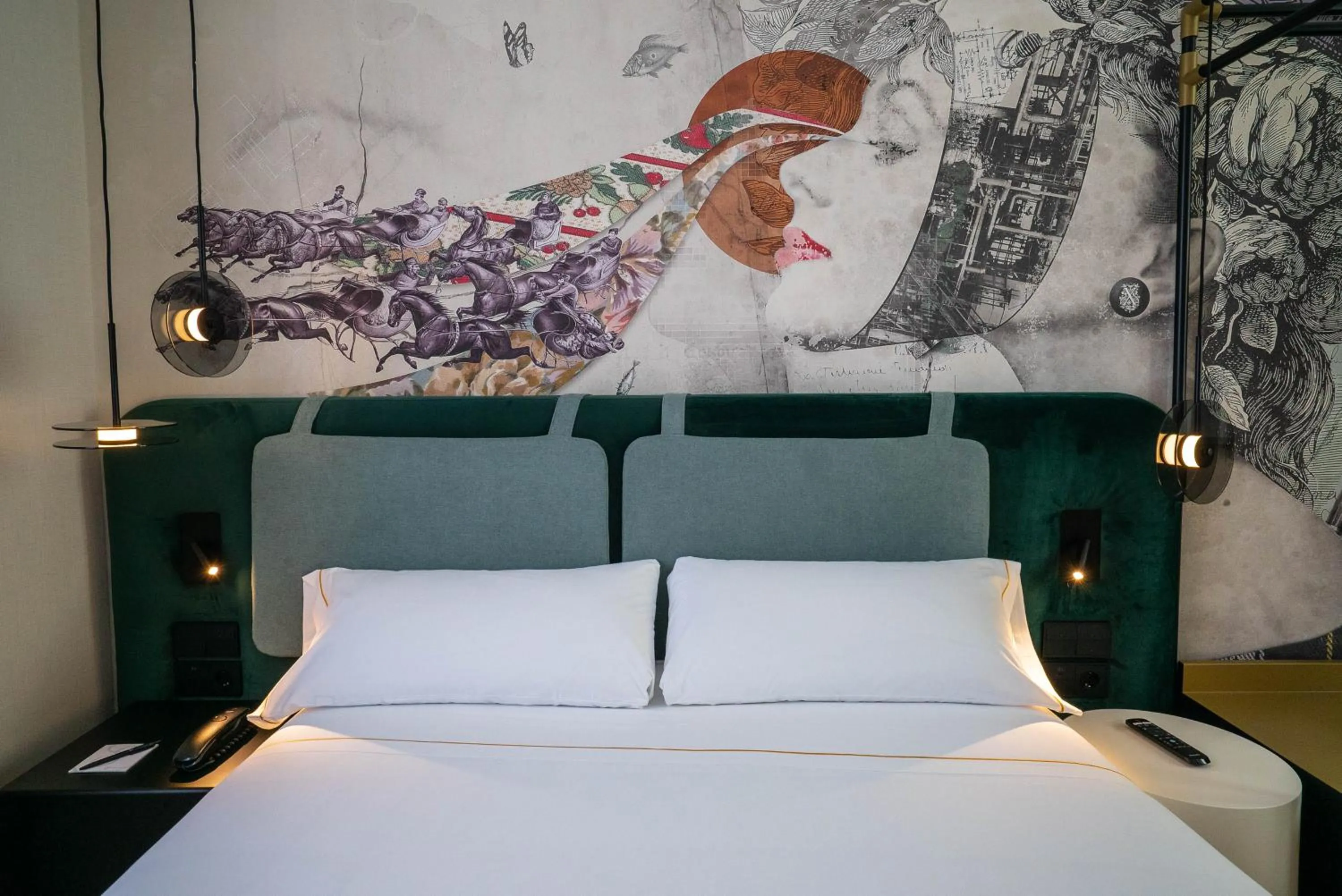 Bed in SmartRental Collection Gran Vía Capital