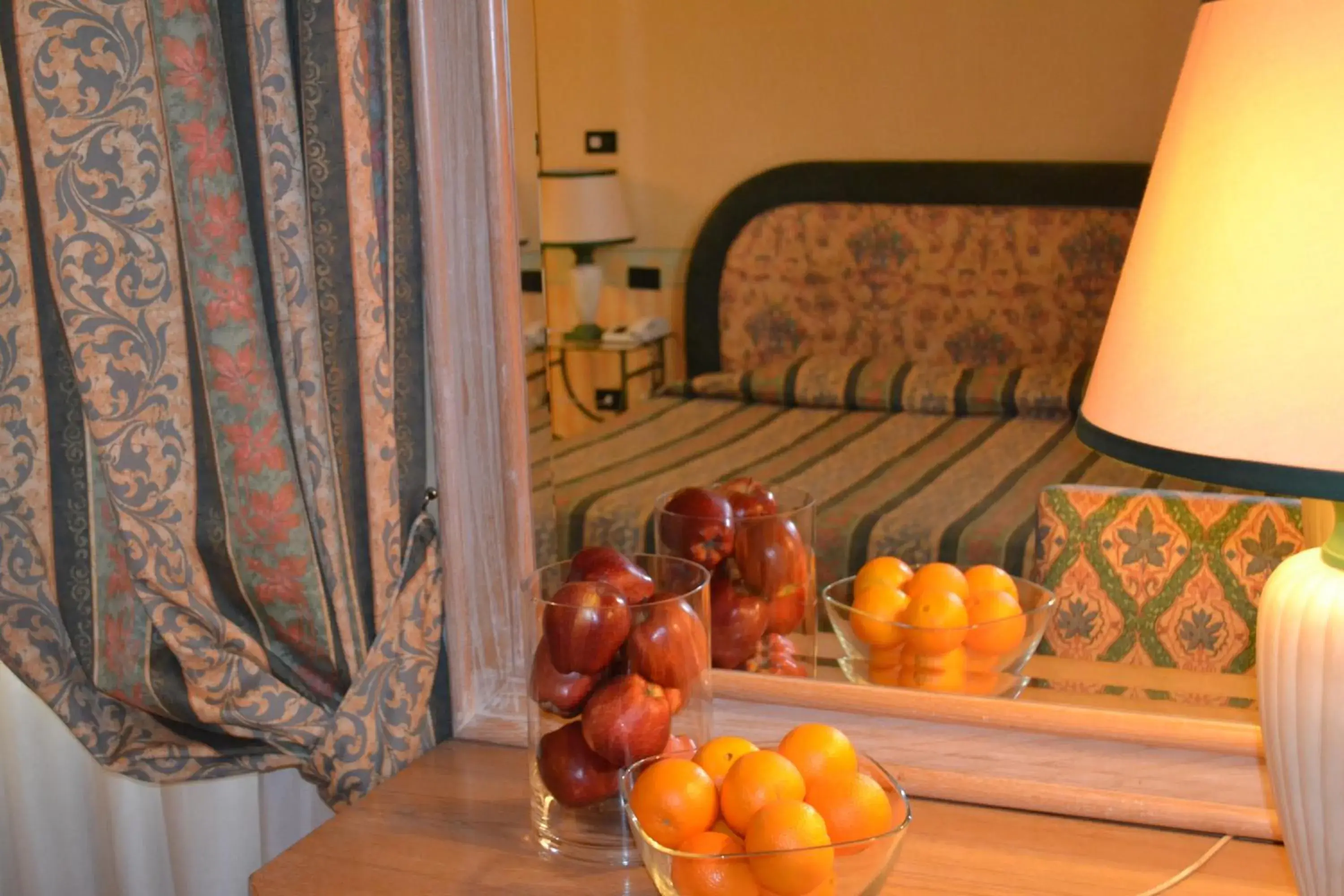 Double Room in Hotel Giglio Double Room in Hotel Giglio