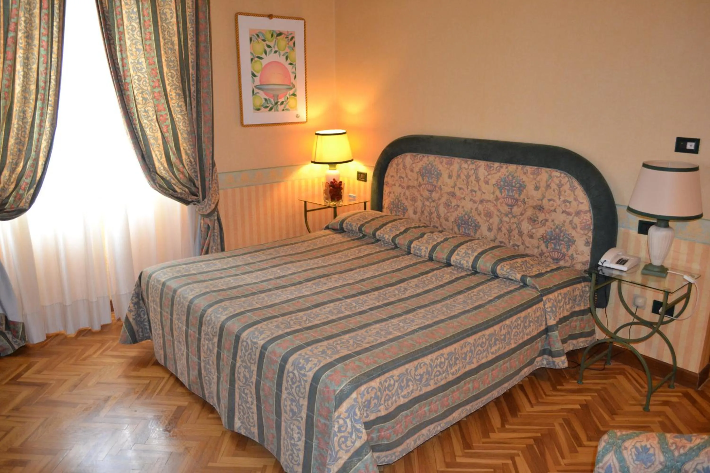 Bed in Hotel Giglio