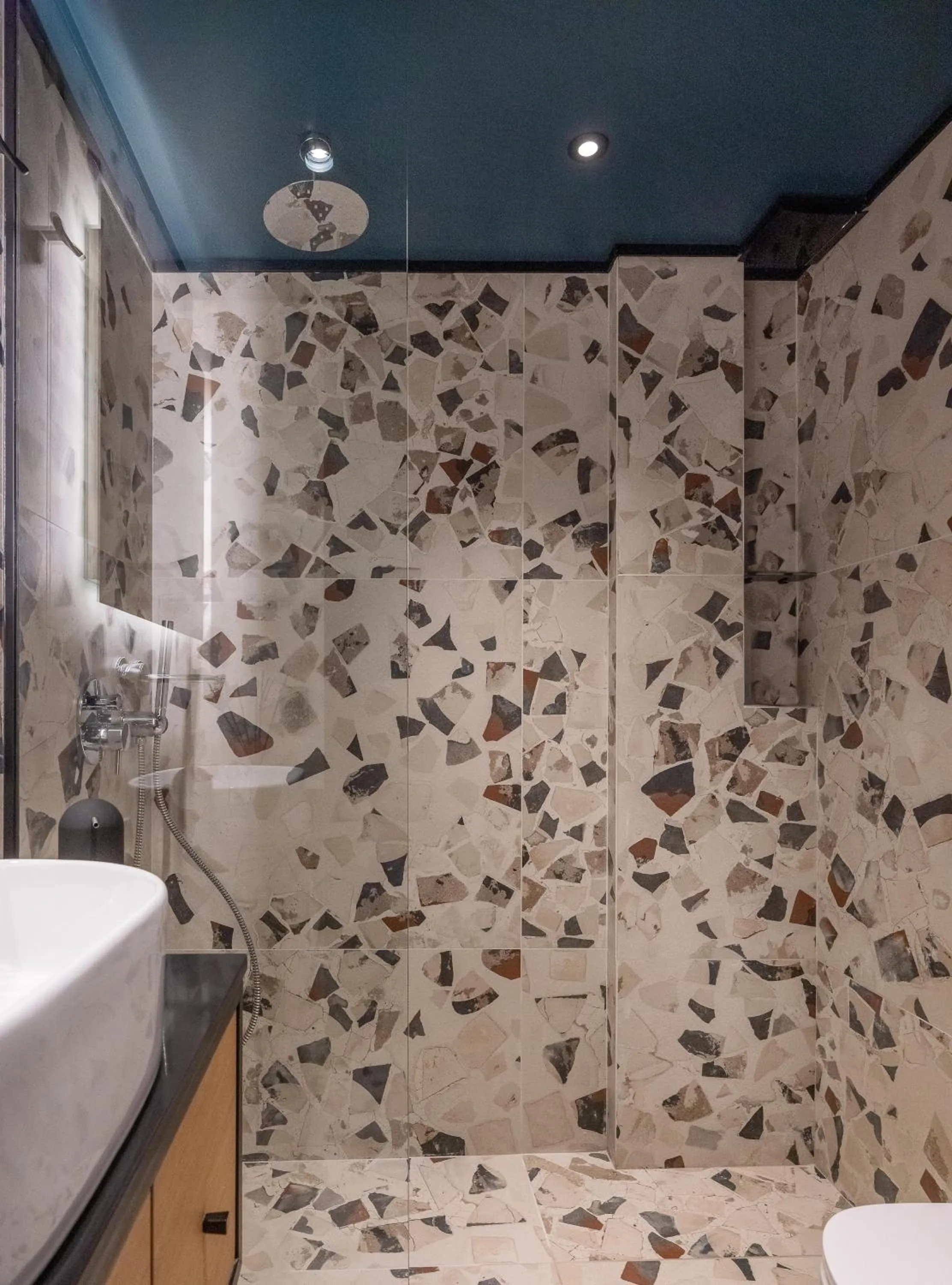 Shower in 3 Pines Design Living