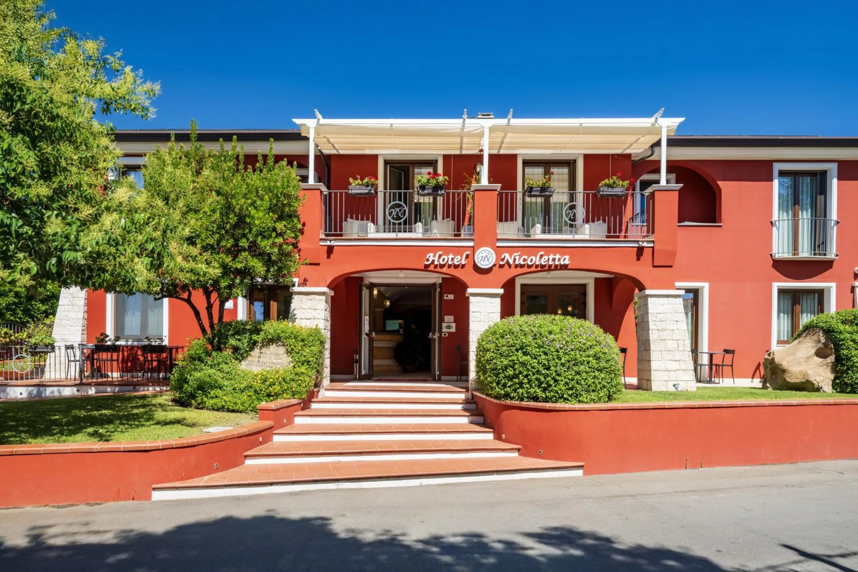 Facade/entrance in Hotel Nicoletta
