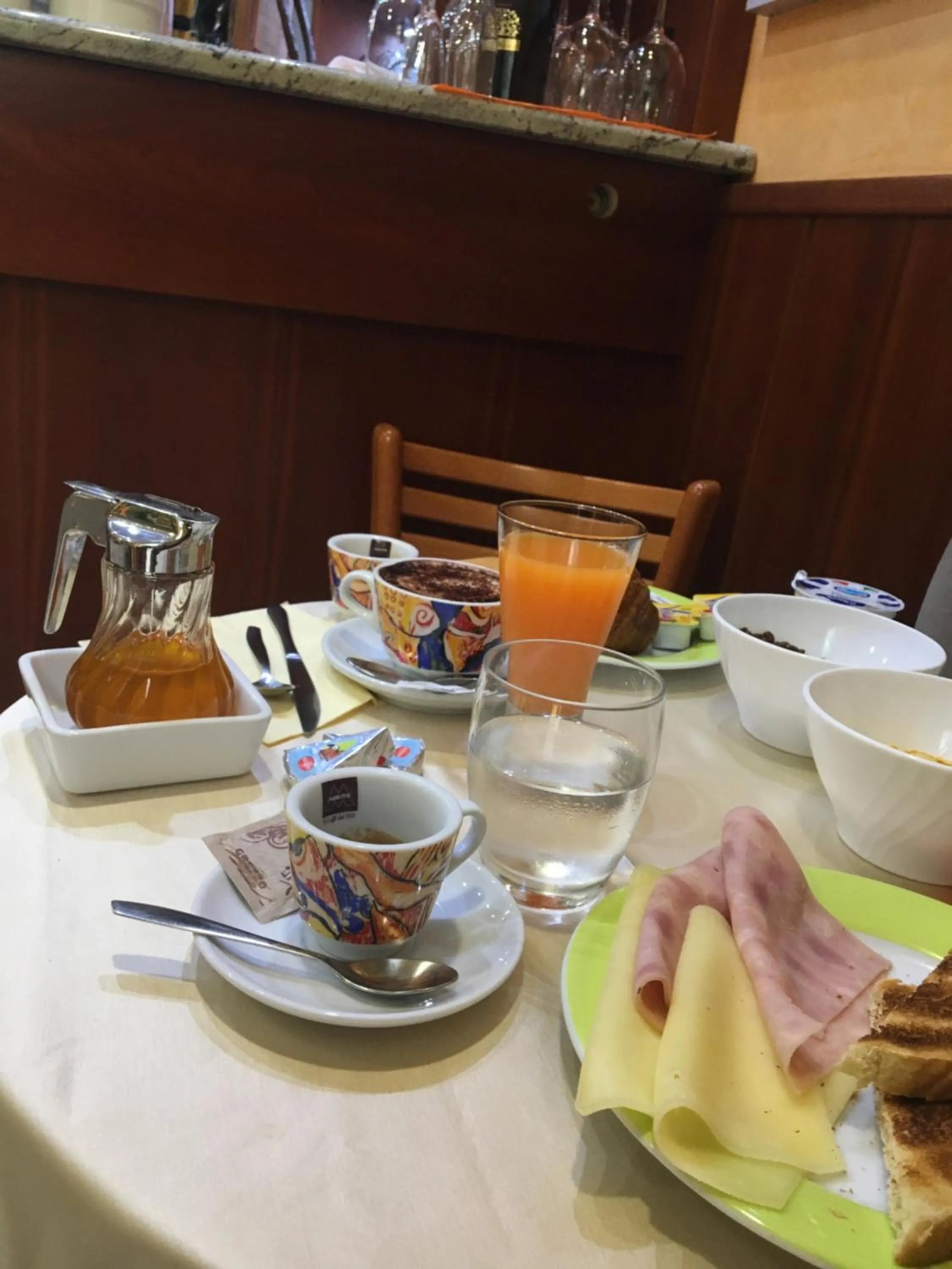 Breakfast in Hotel Dorè
