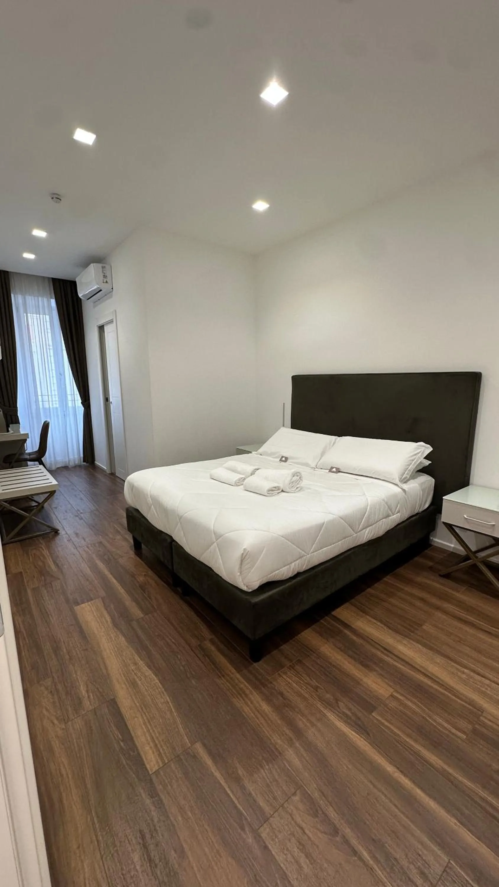 Bed in AngelicaHome Roma
