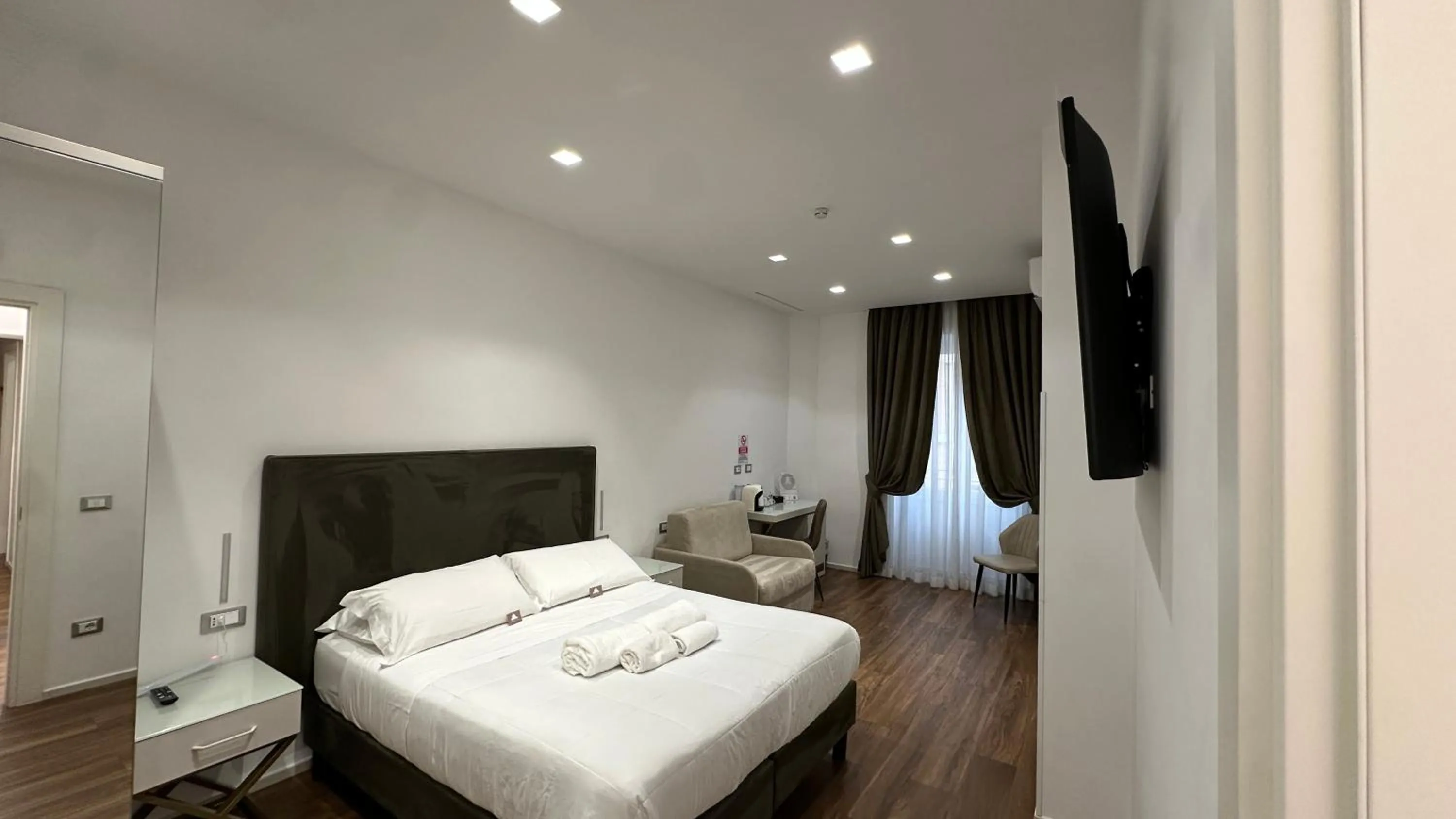 Bed in AngelicaHome Roma