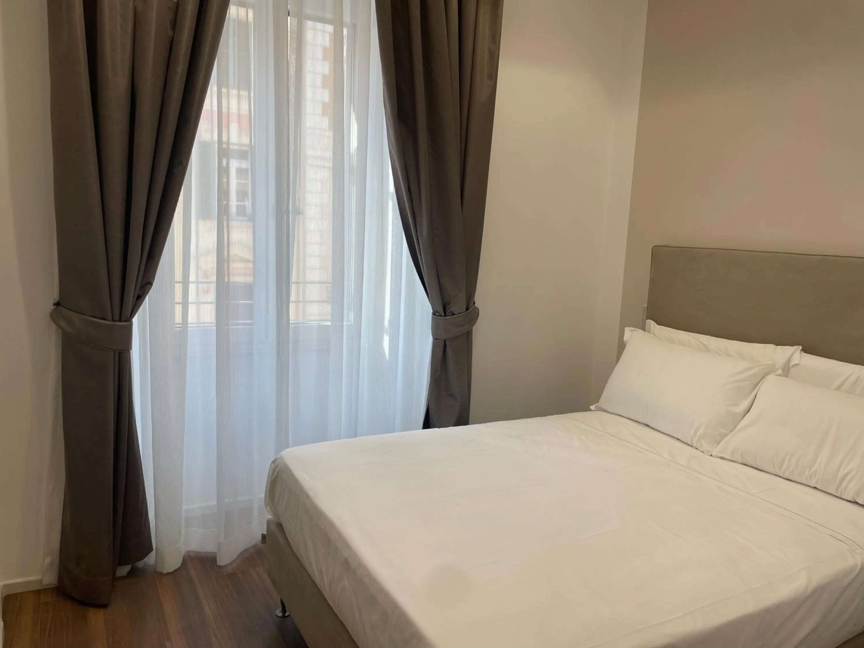 Bed in AngelicaHome Roma