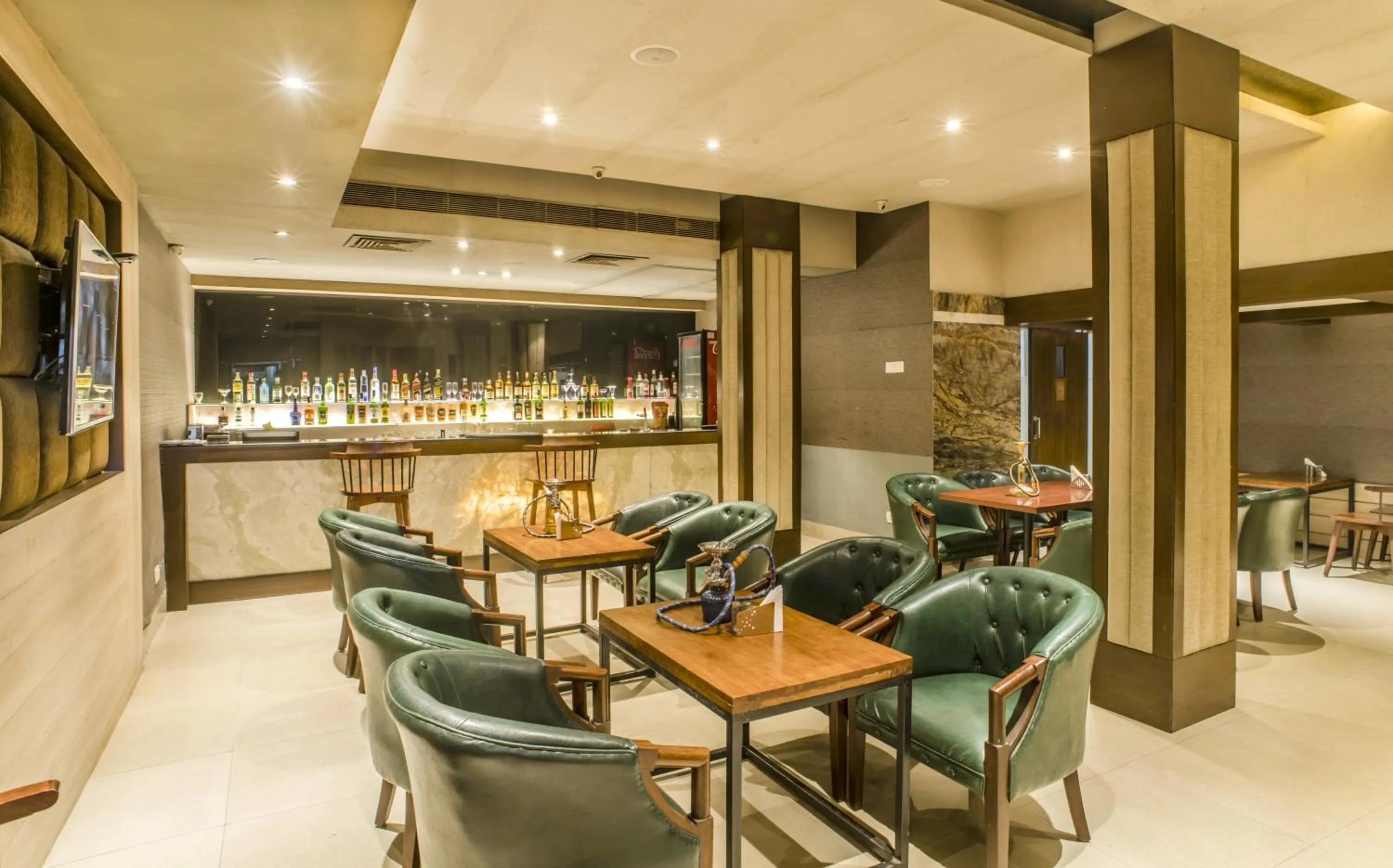 Restaurant/places to eat in The Citi Residenci Hotel - Asansol