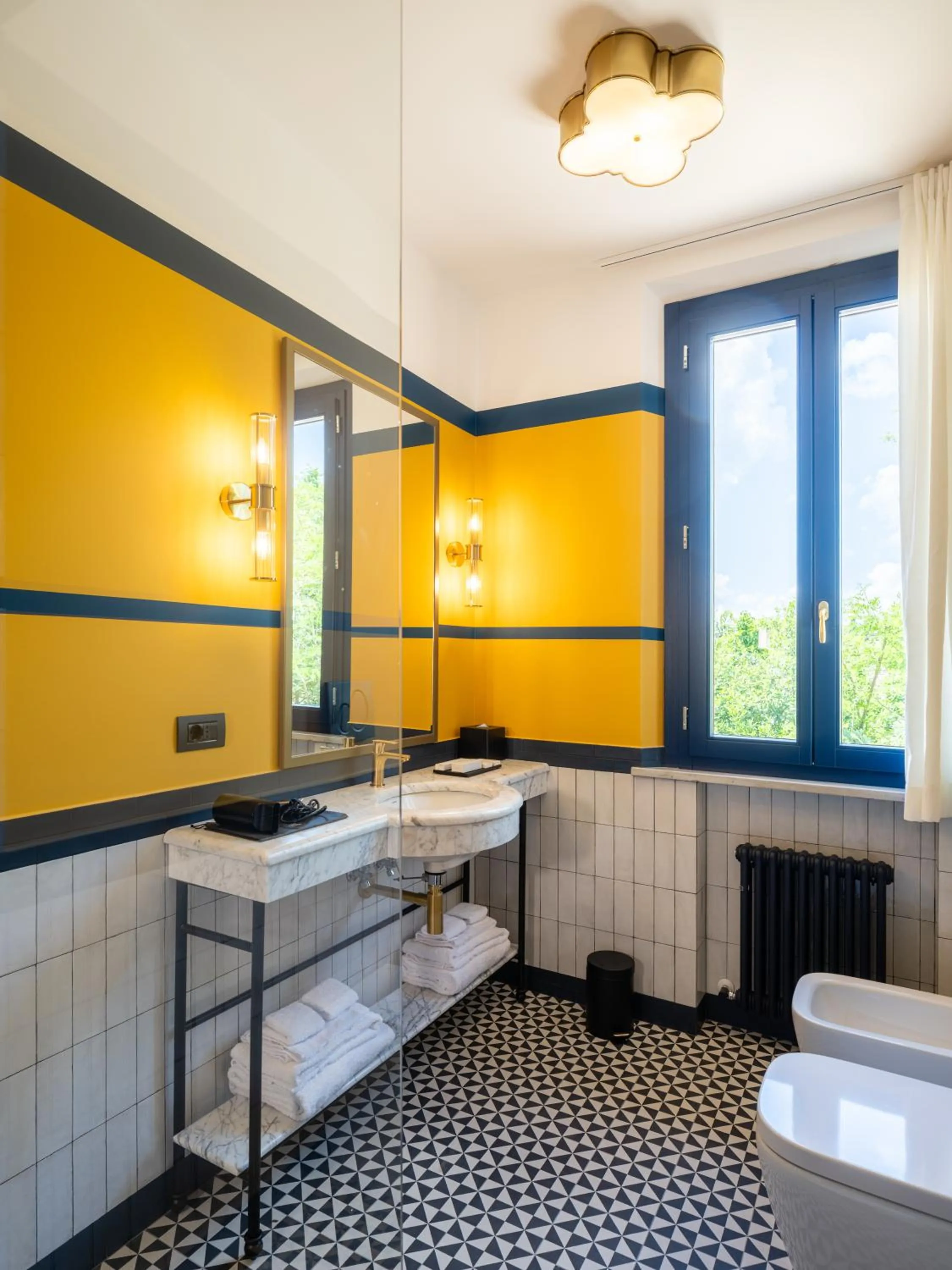 Toilet in Villa Ermellina Siena, a Tribute Portfolio Hotel