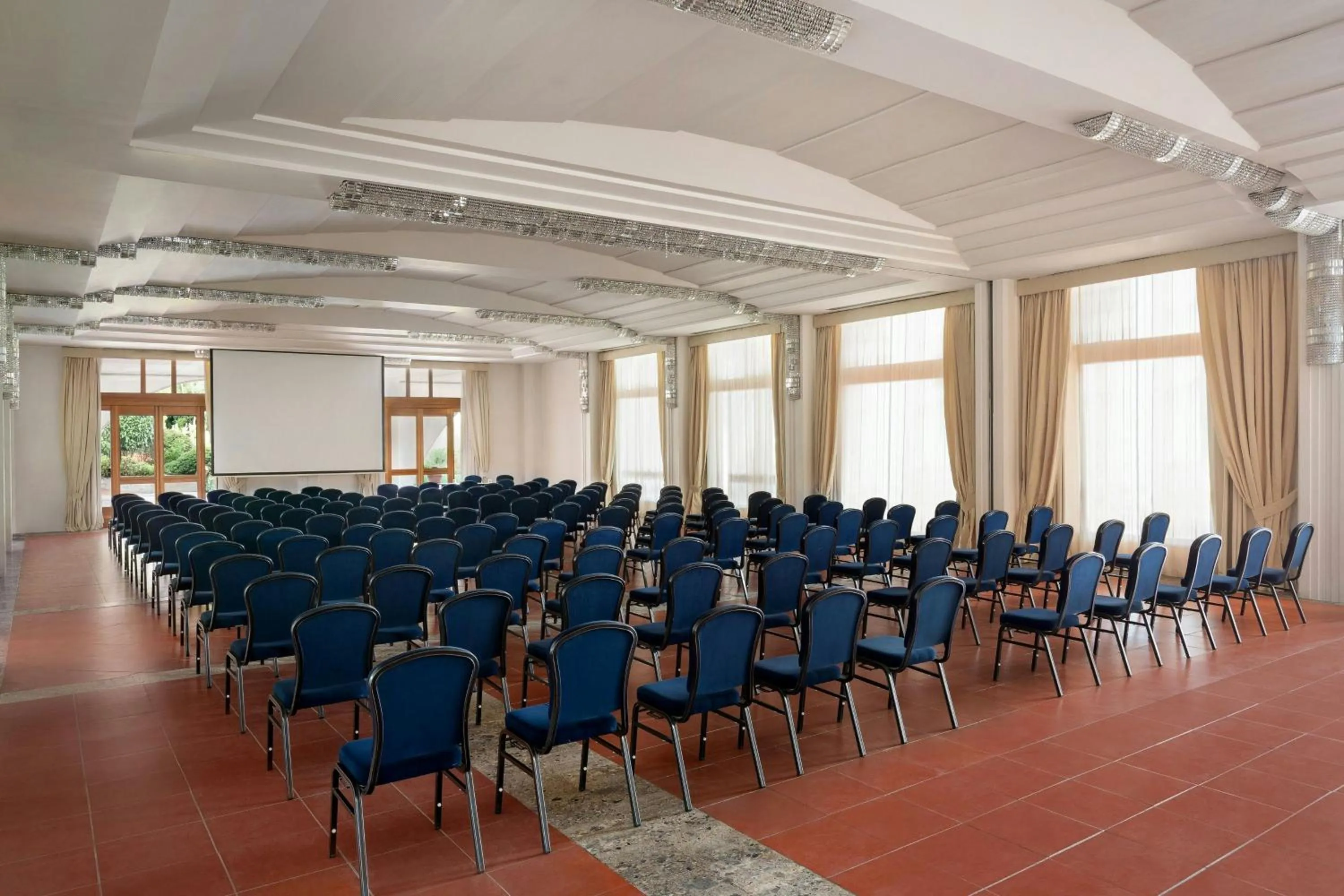Meeting/conference room in Villa Ermellina Siena, a Tribute Portfolio Hotel