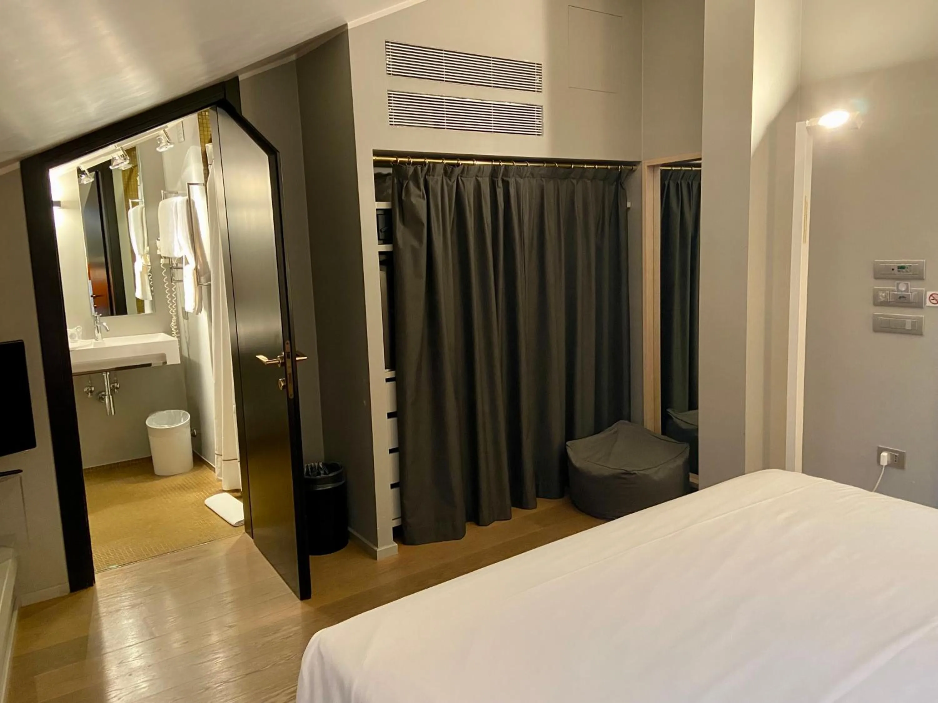 Photo of the whole room, Bed in Hotel Casa Poli