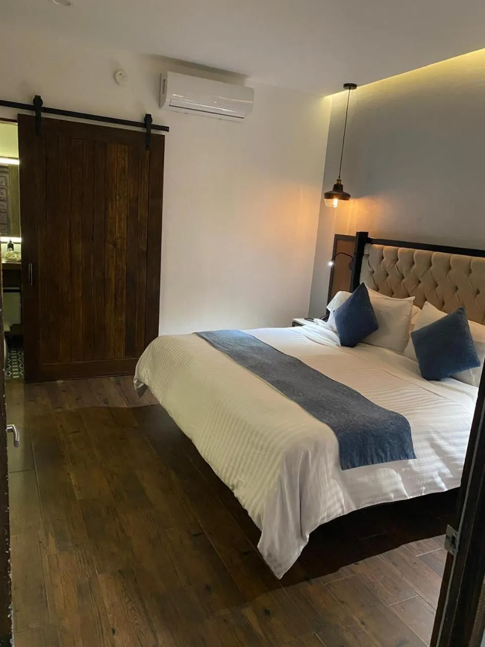 Photo of the whole room, Bed in Hotel Boutique Casa Loreta