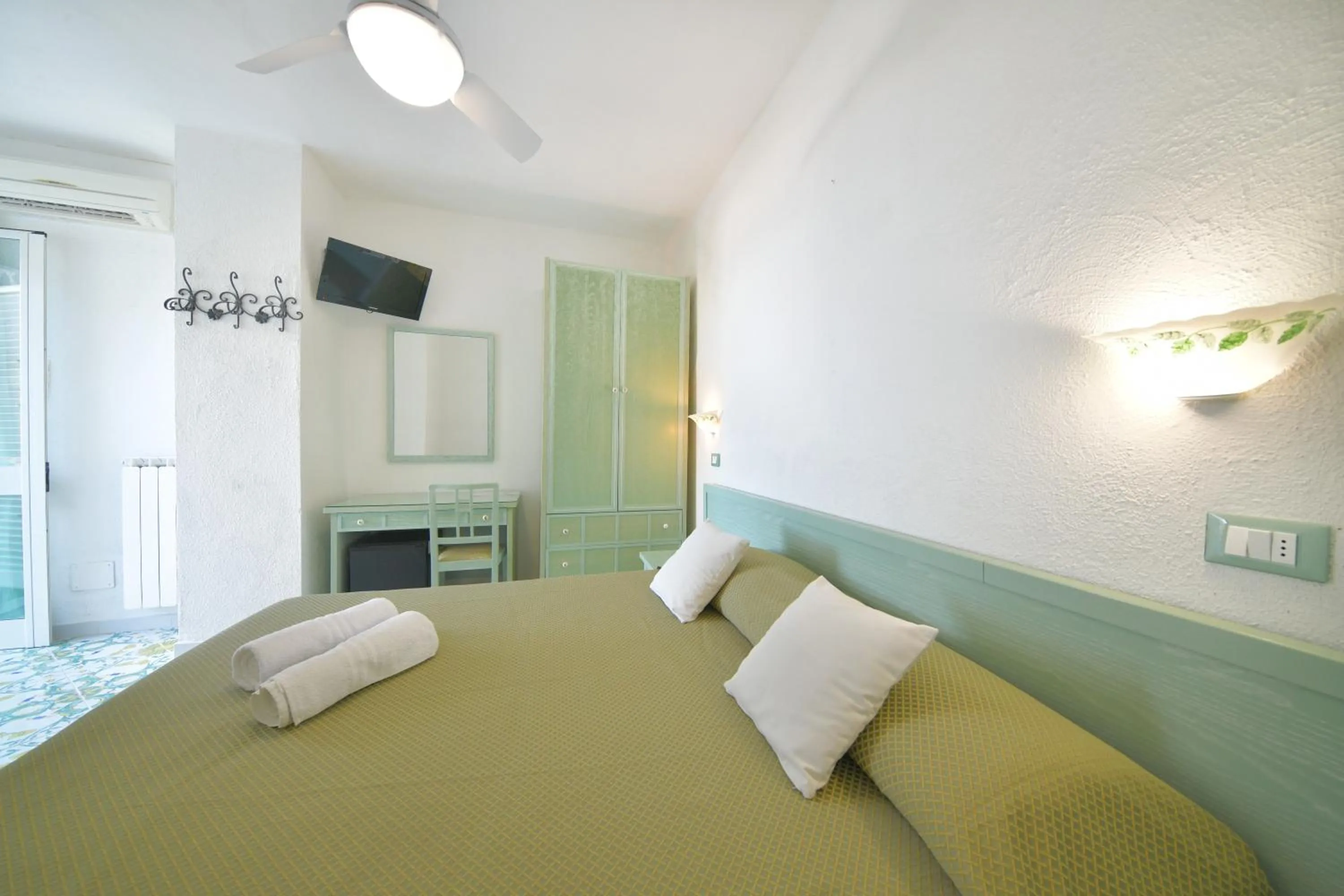 Bed in Hotel Parco Cartaromana