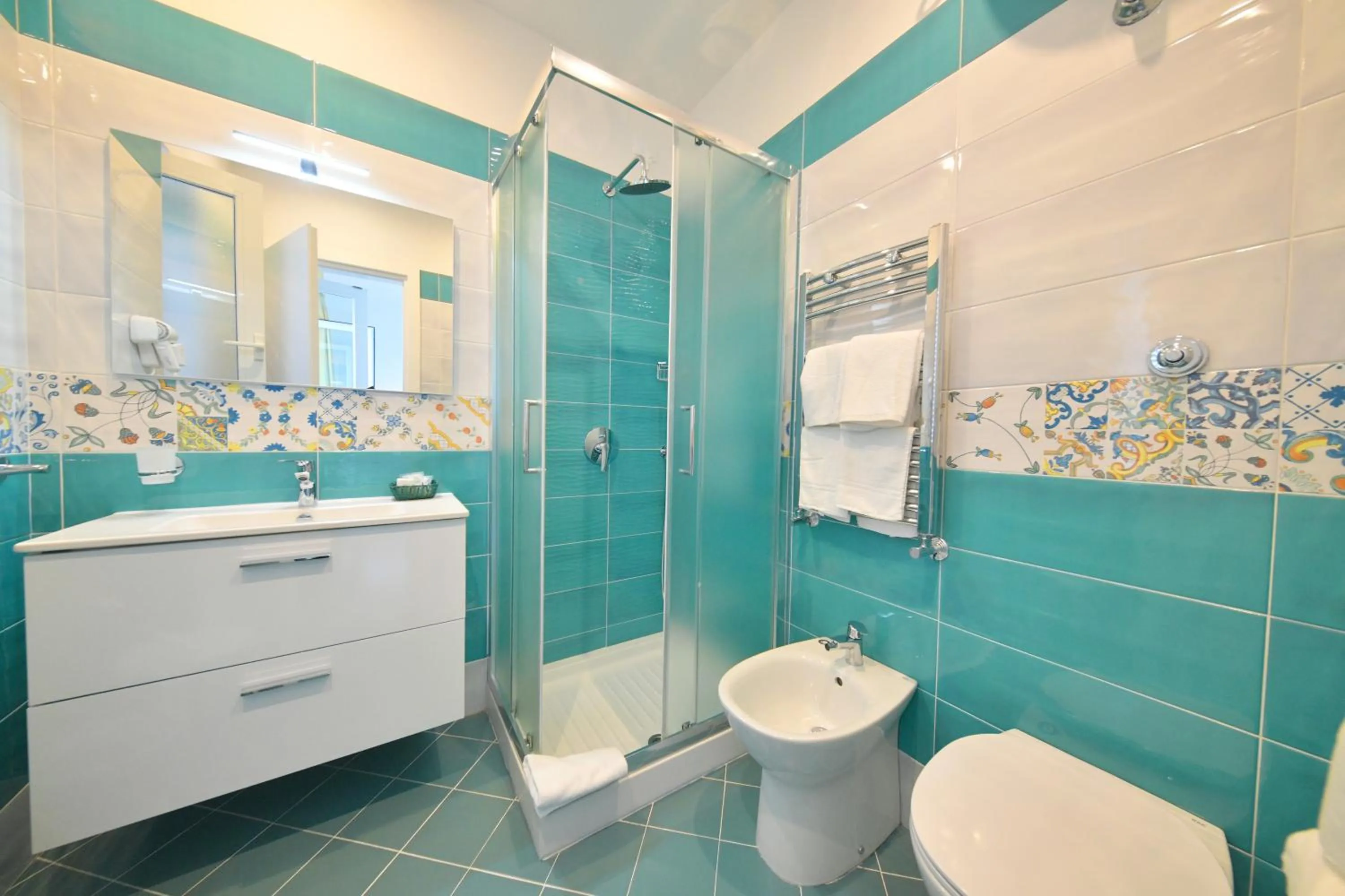 Shower in Hotel Parco Cartaromana