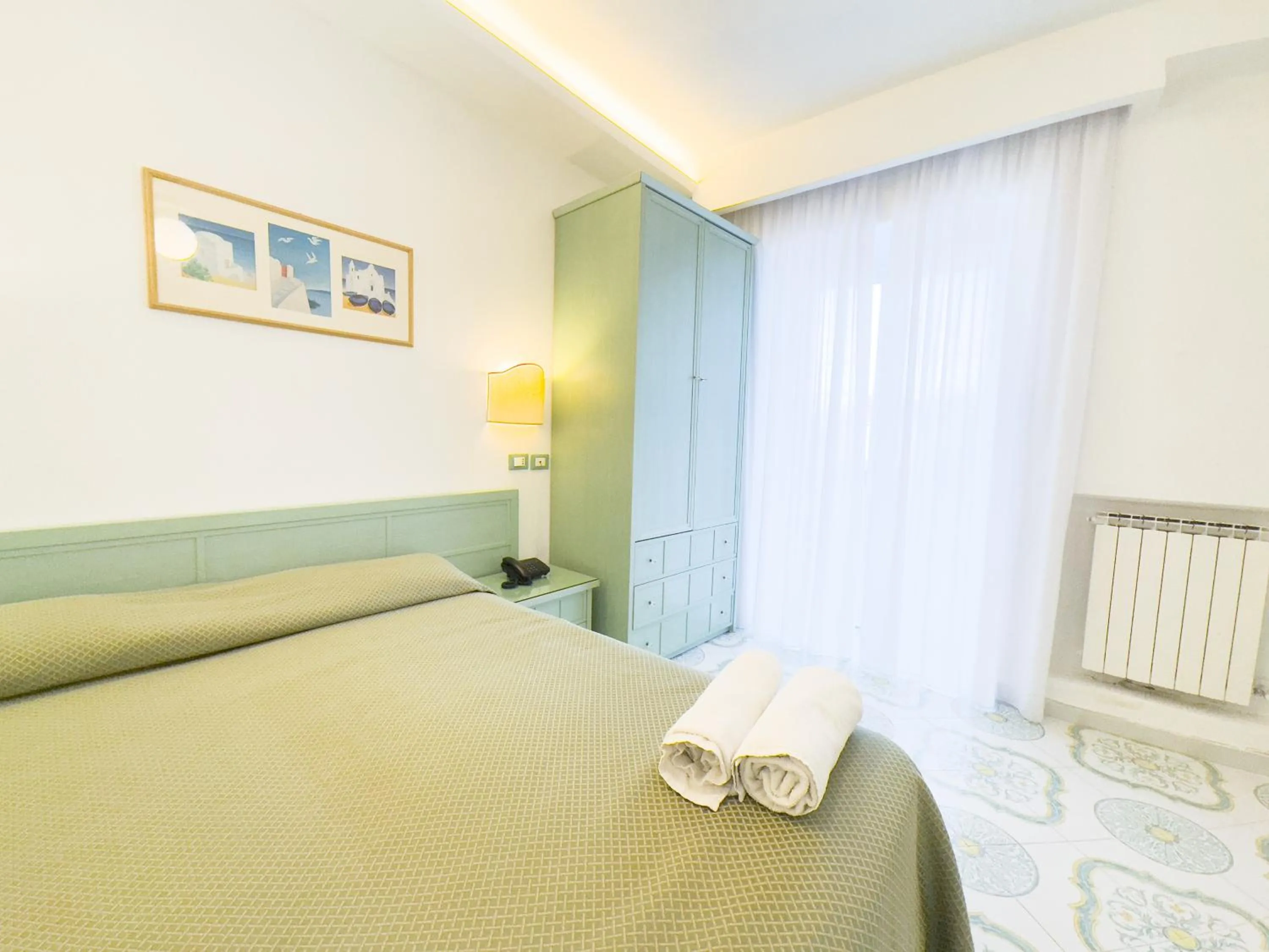 Bedroom, Bed in Hotel Parco Cartaromana