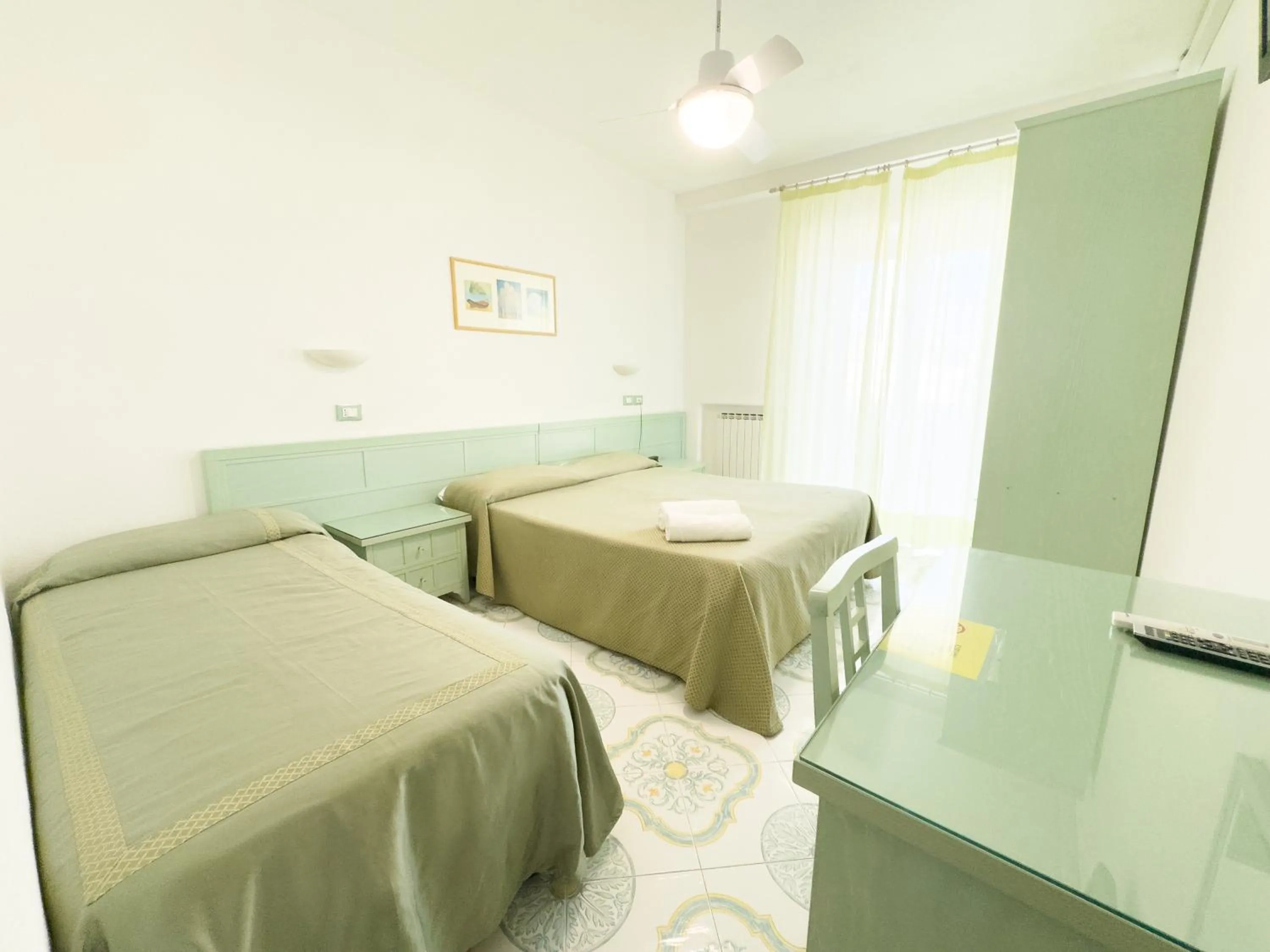 Bedroom, Bed in Hotel Parco Cartaromana