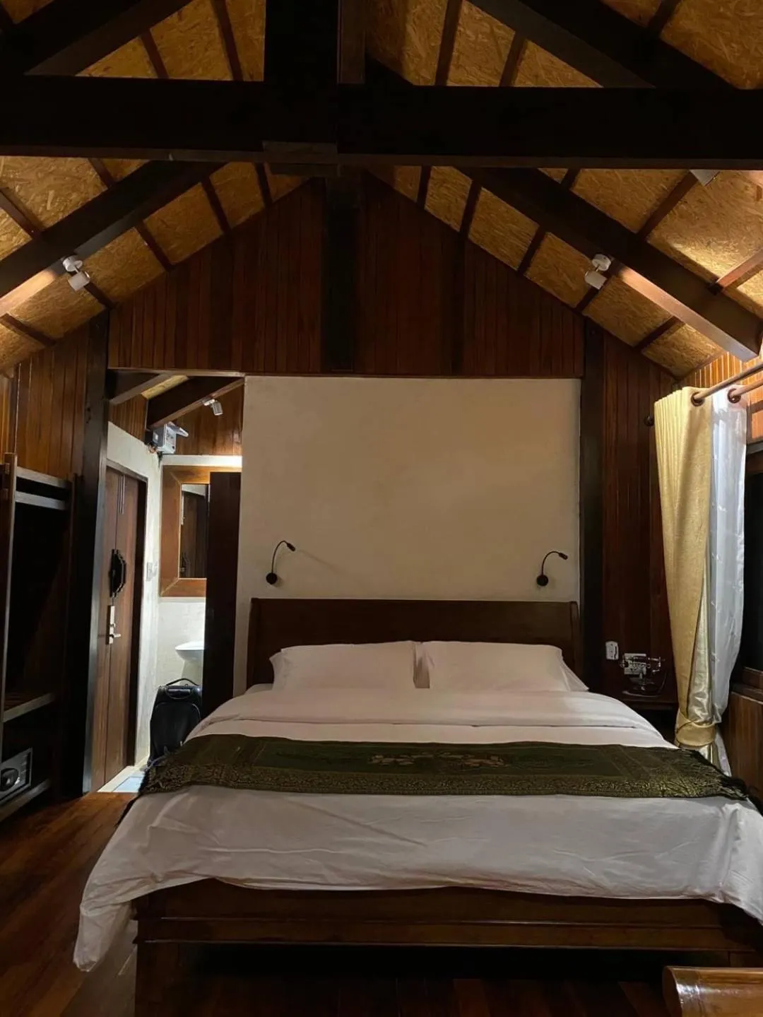 Bedroom, Bed in Kawarin Secret Hut Hotel and Resort