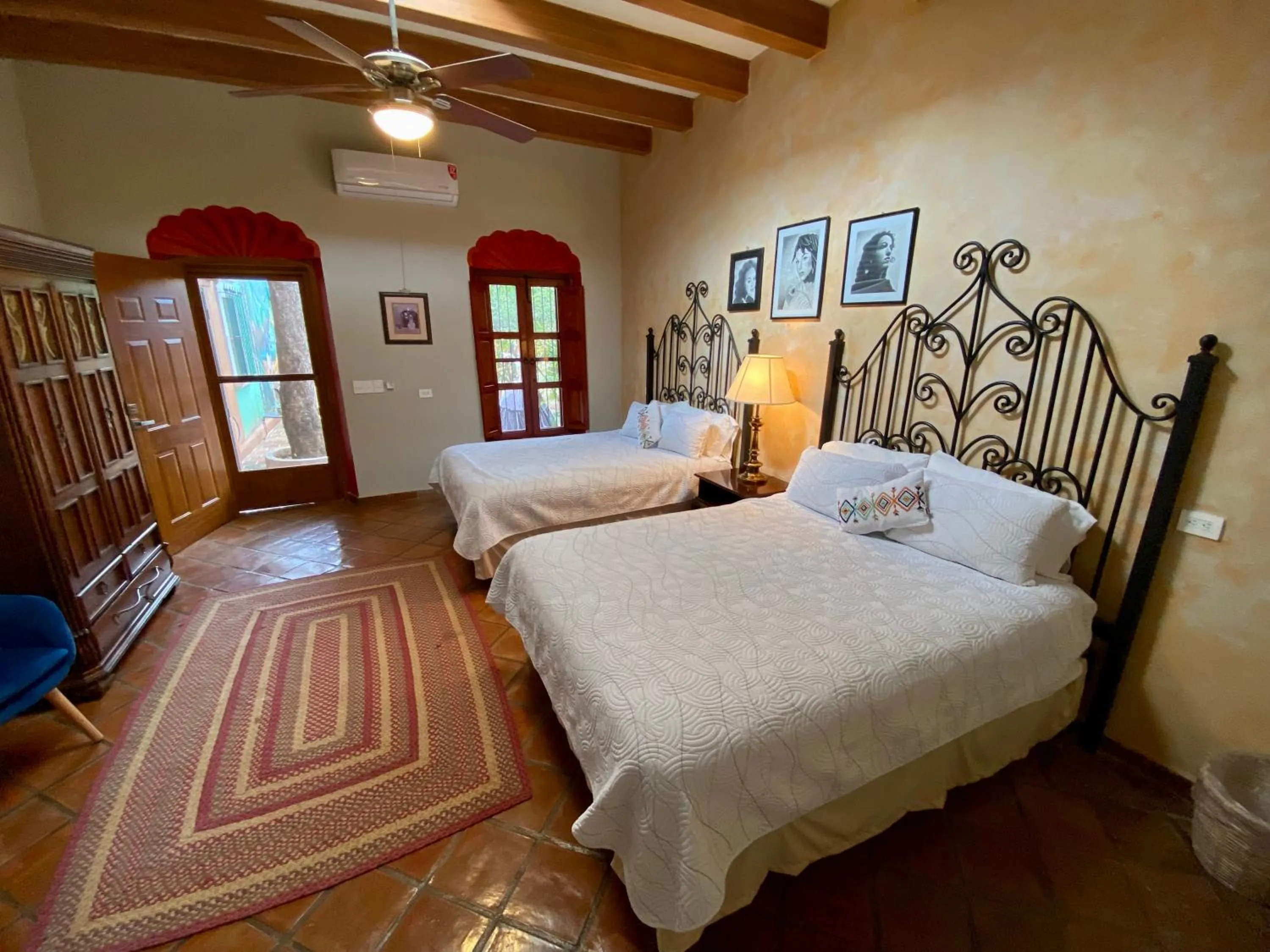 Twin Room with Garden View in Hotel Casa María Félix