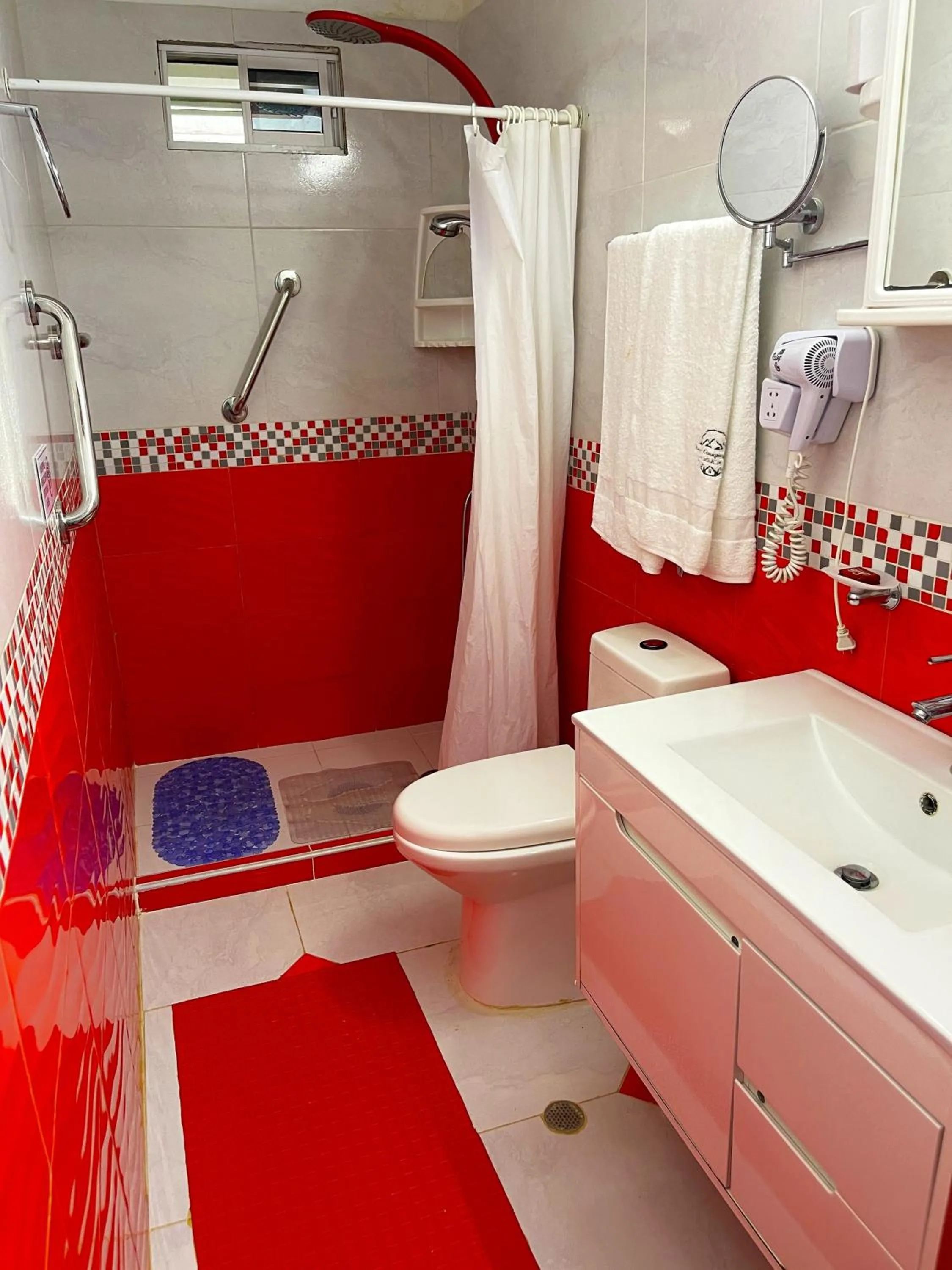Shower in Hostal Paraiso Minca
