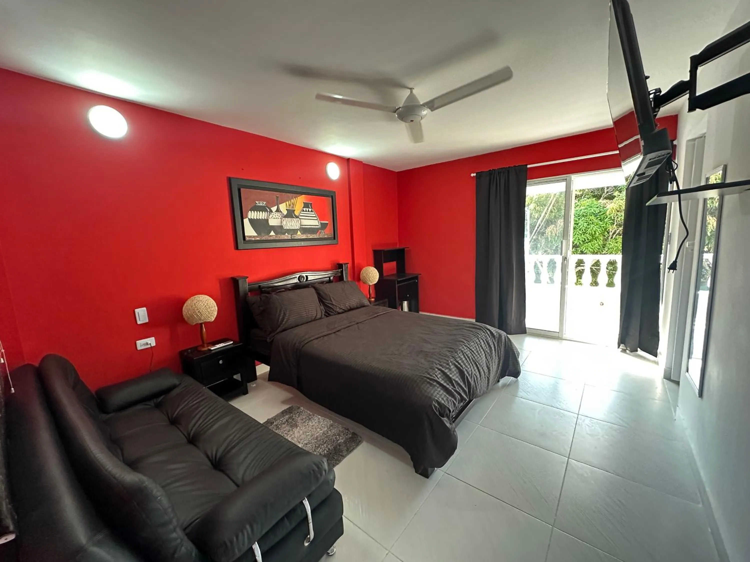 Photo of the whole room, Bed in Hostal Paraiso Minca
