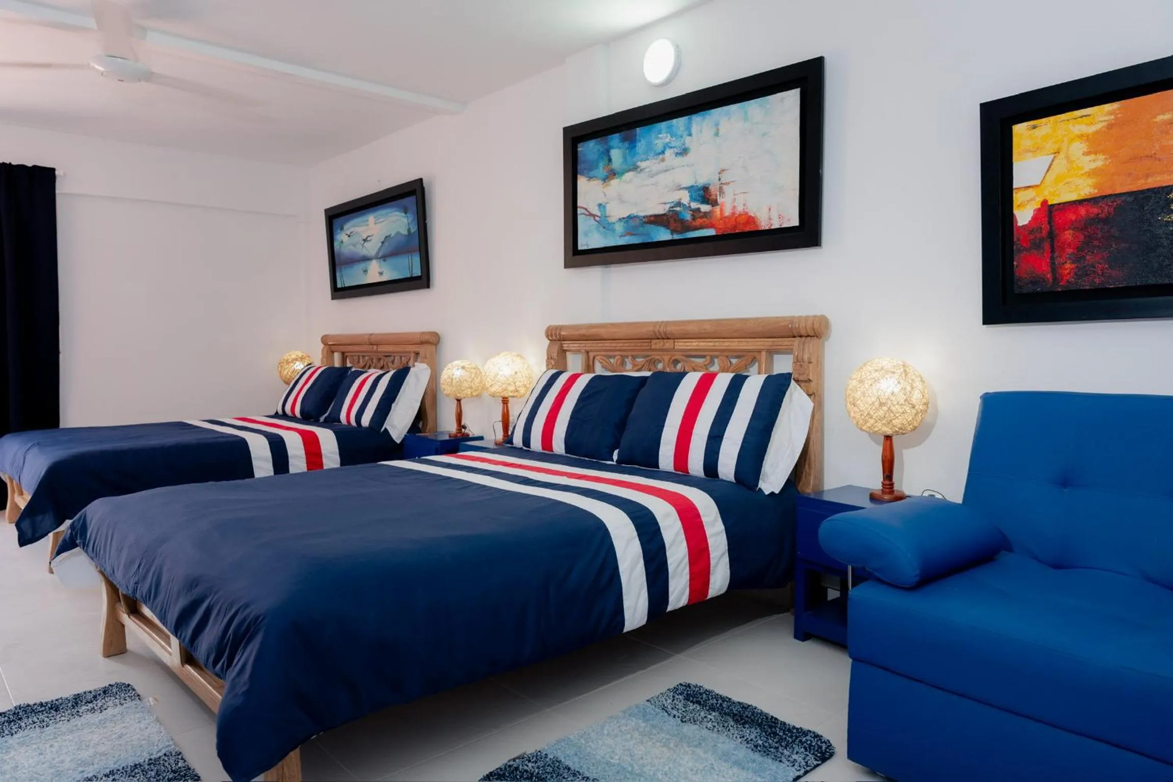 Photo of the whole room, Bed in Hostal Paraiso Minca