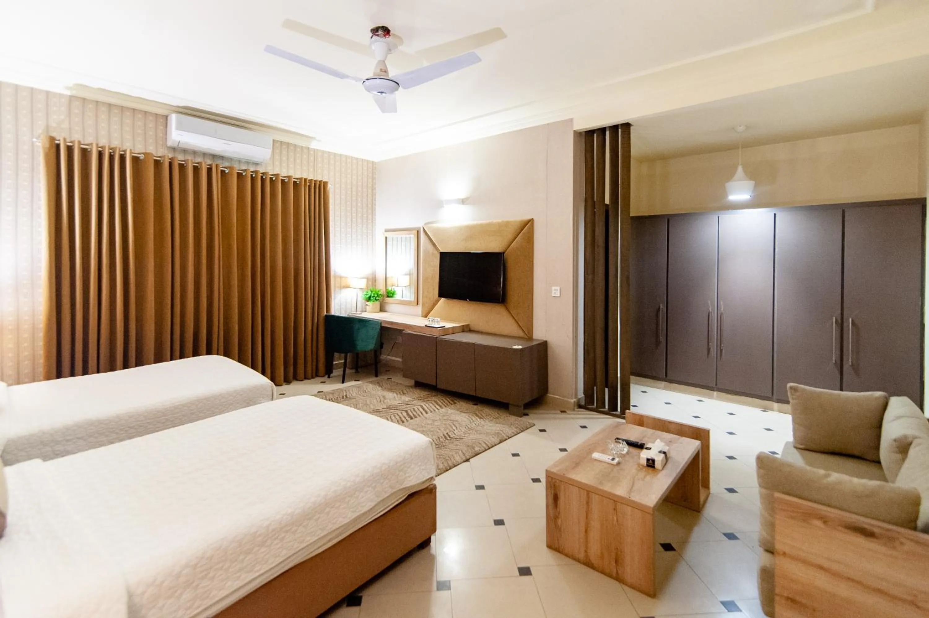 Shelton's Rezidor Islamabad