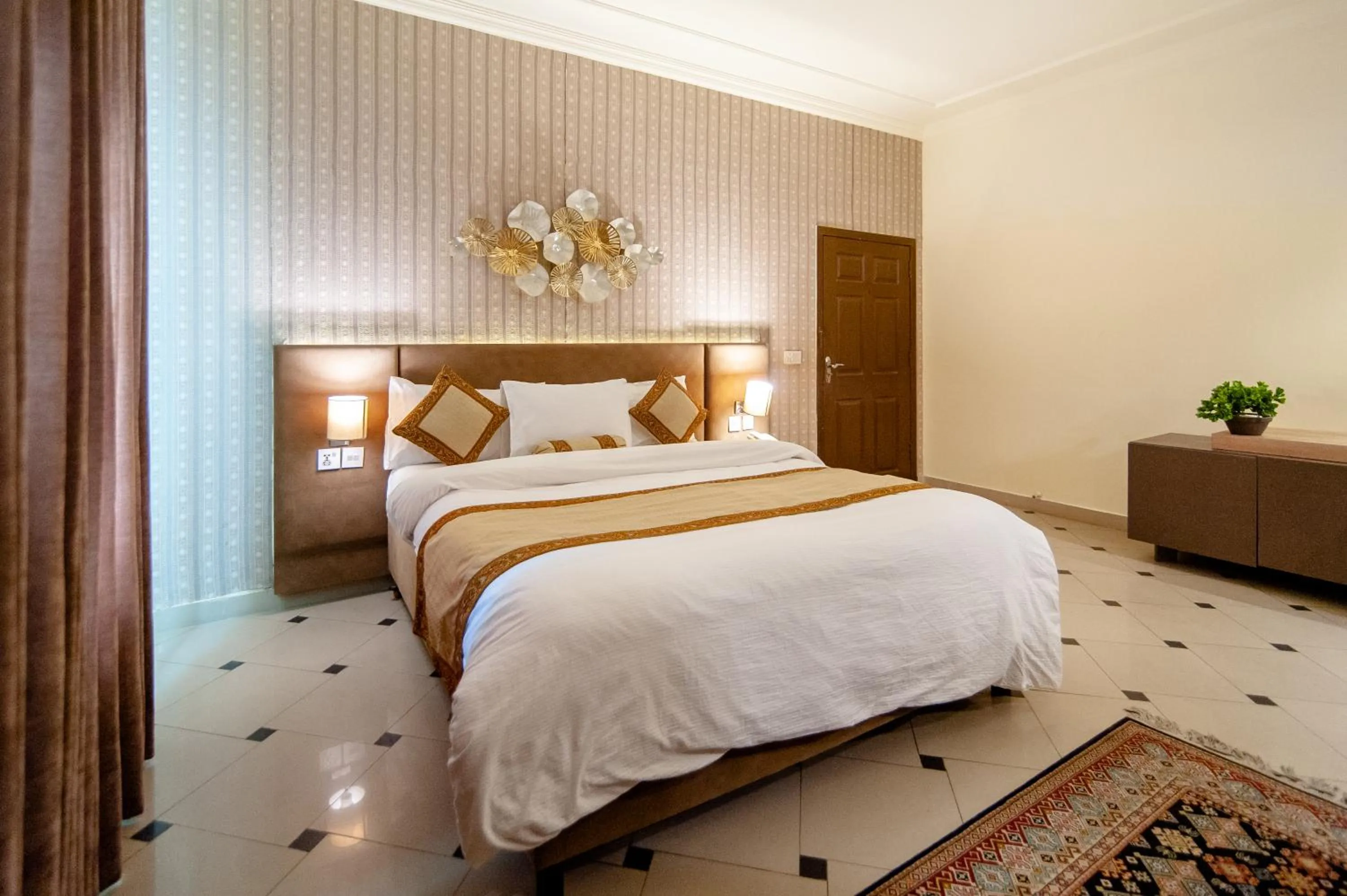 Shelton's Rezidor Islamabad