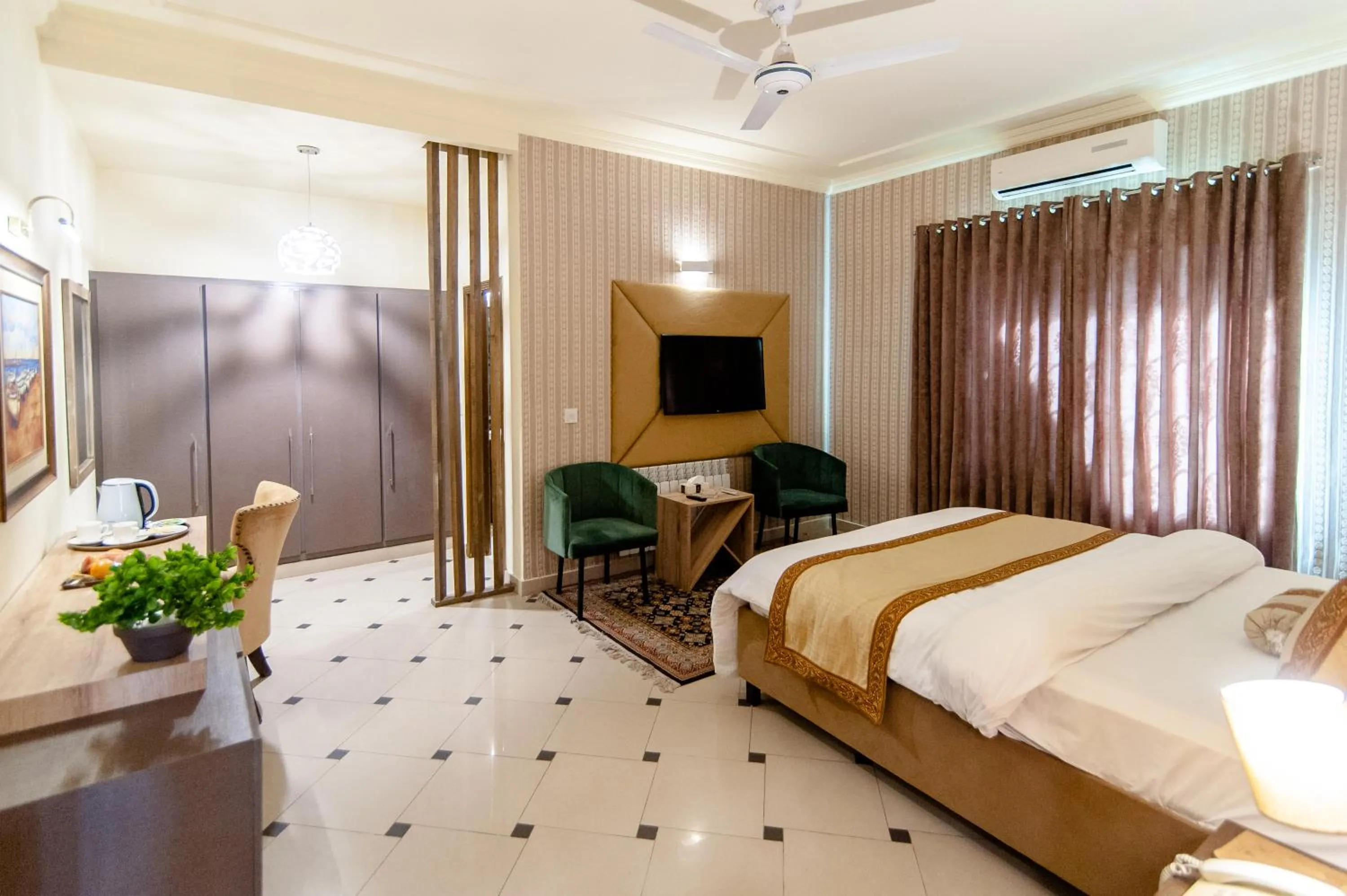 Shelton's Rezidor Islamabad