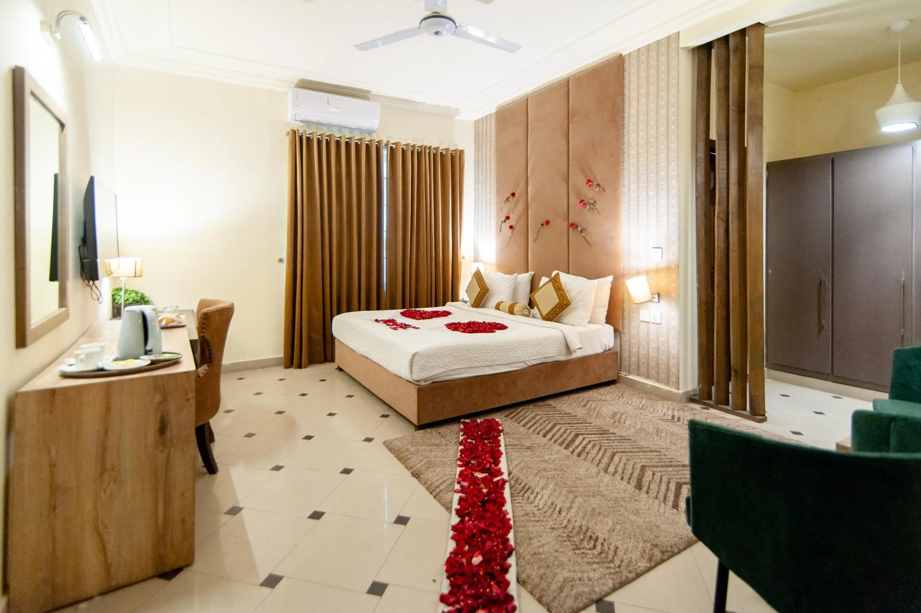 Shelton's Rezidor Islamabad