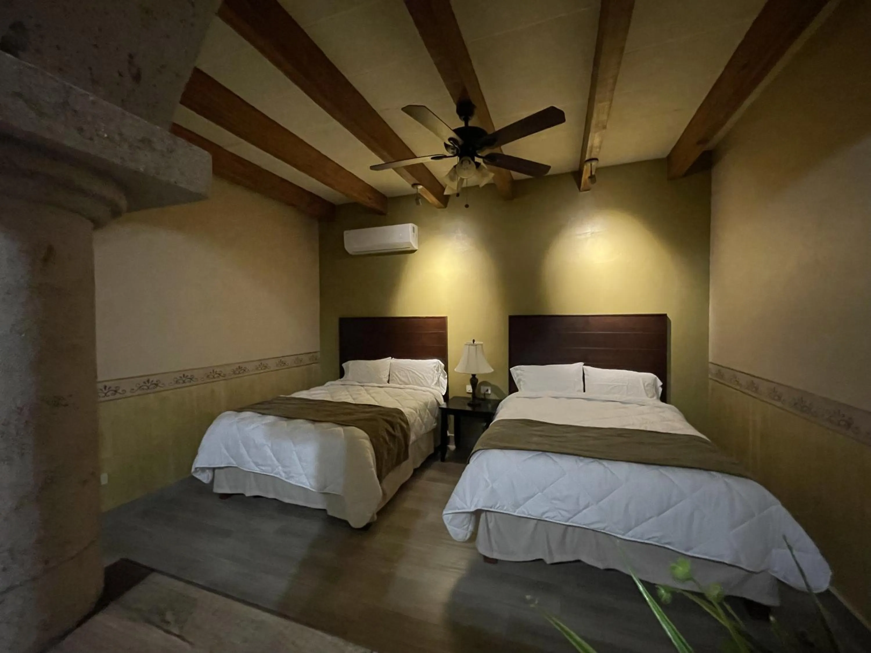 Bed in Hotel Real de los Alamos