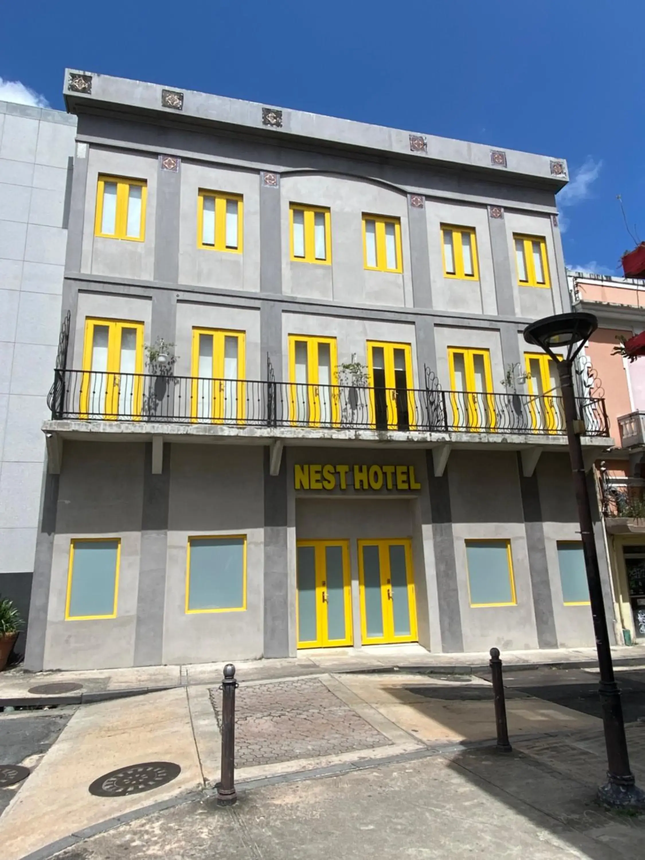 Property building in Hotel Nest Property building in Hotel Nest