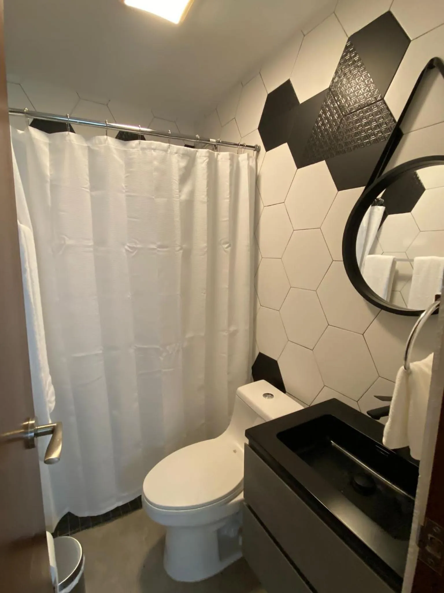 Bathroom in Hotel Nest
