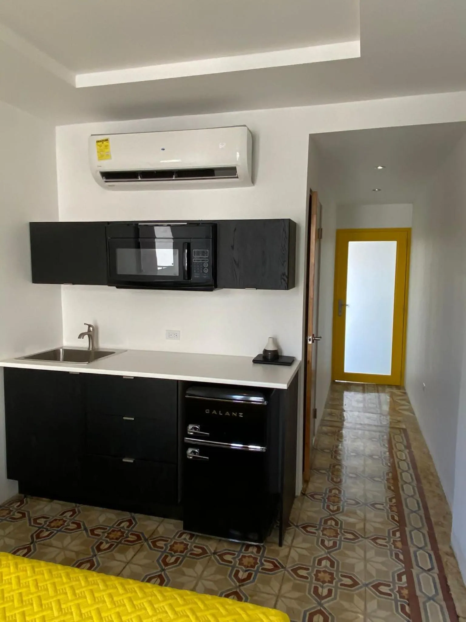 Kitchen or kitchenette in Hotel Nest