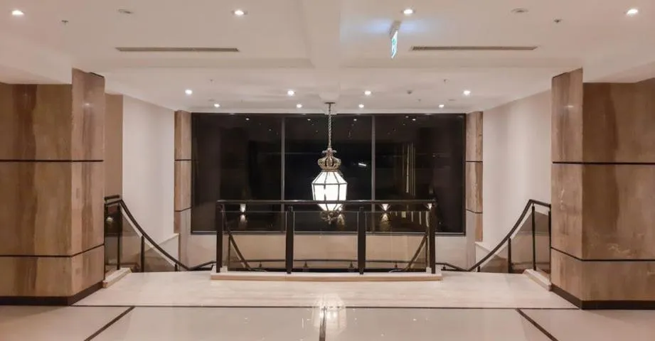 Property building in HOTEL ROYAL PRINCESS