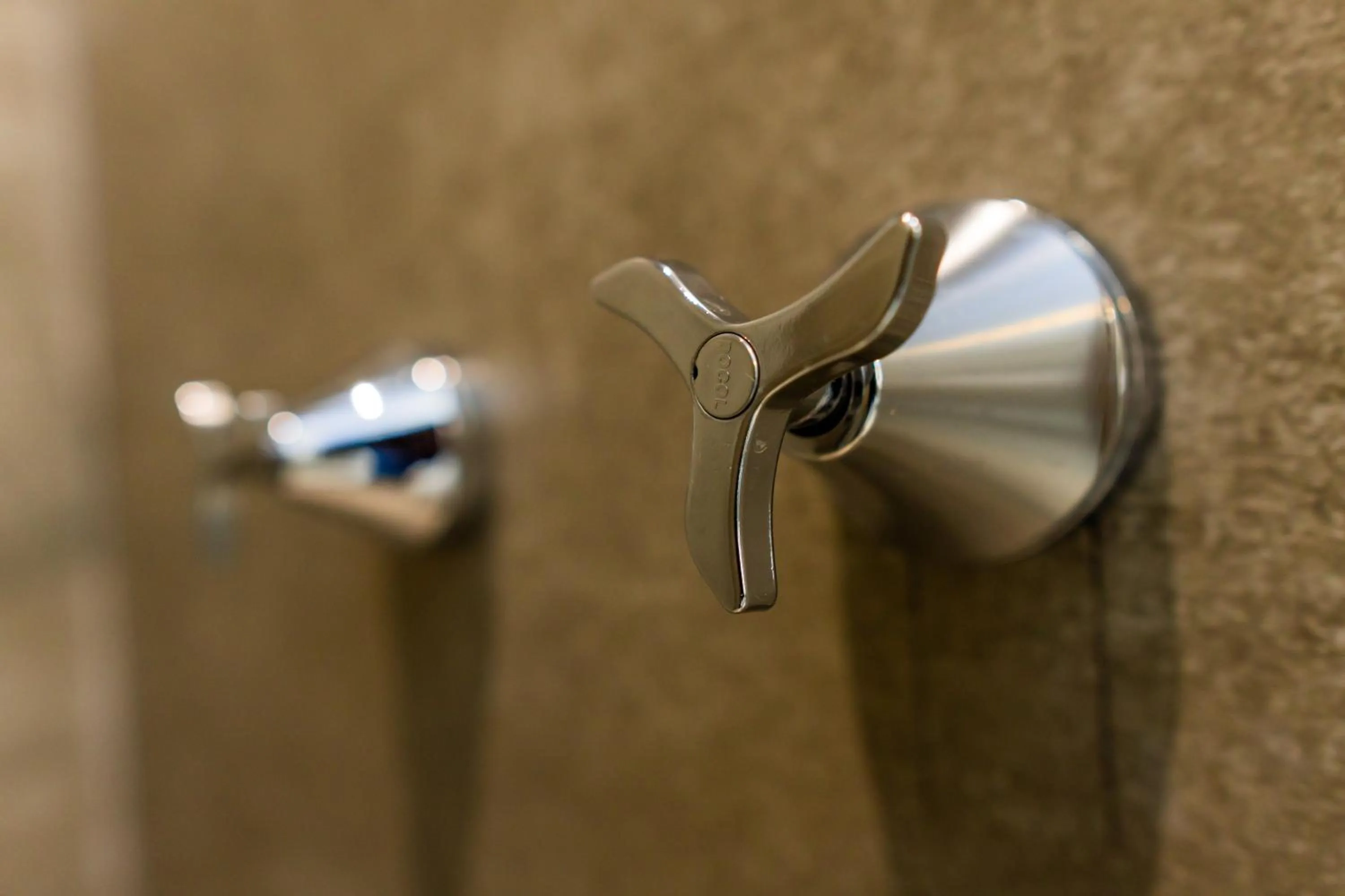 Bathroom in Front Comfort Teófilo Otoni