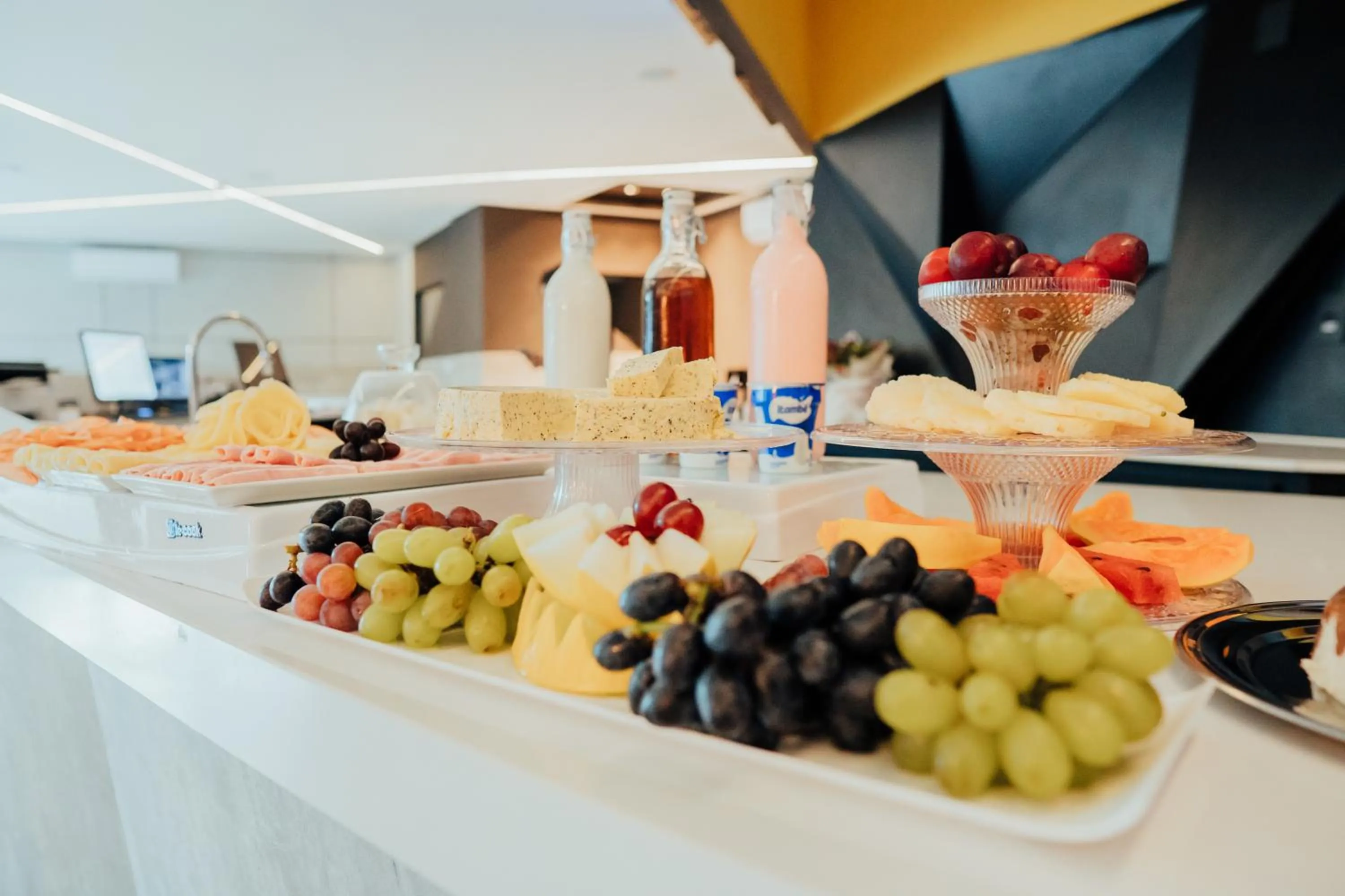 Food and drinks in Front Comfort Teófilo Otoni