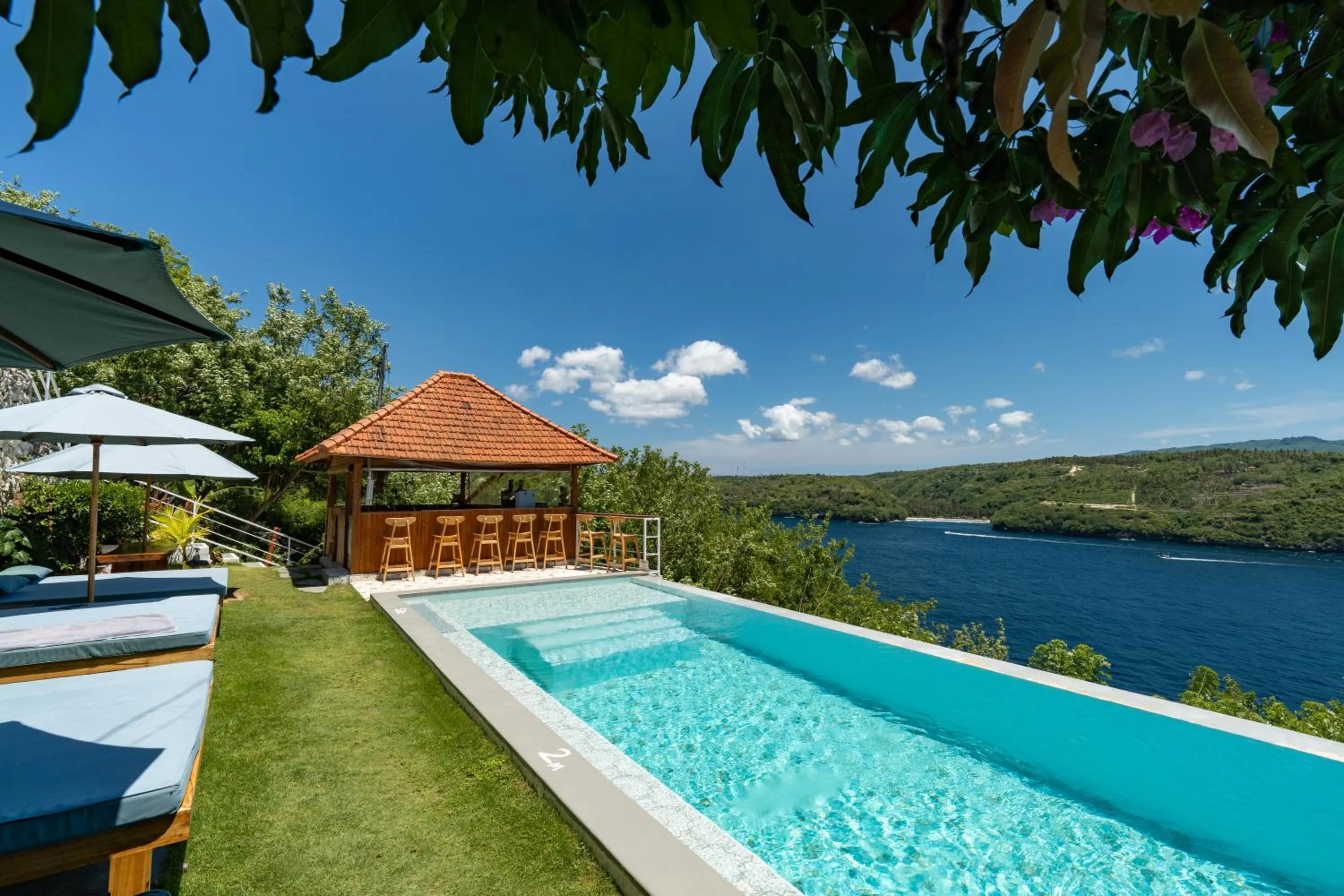 Aqua park in Butterfly Villas Nusa Ceningan