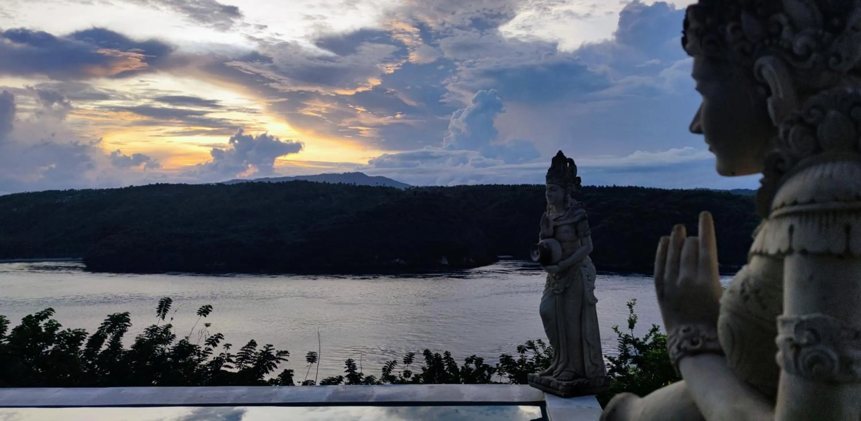 Swimming pool in Butterfly Villas Nusa Ceningan