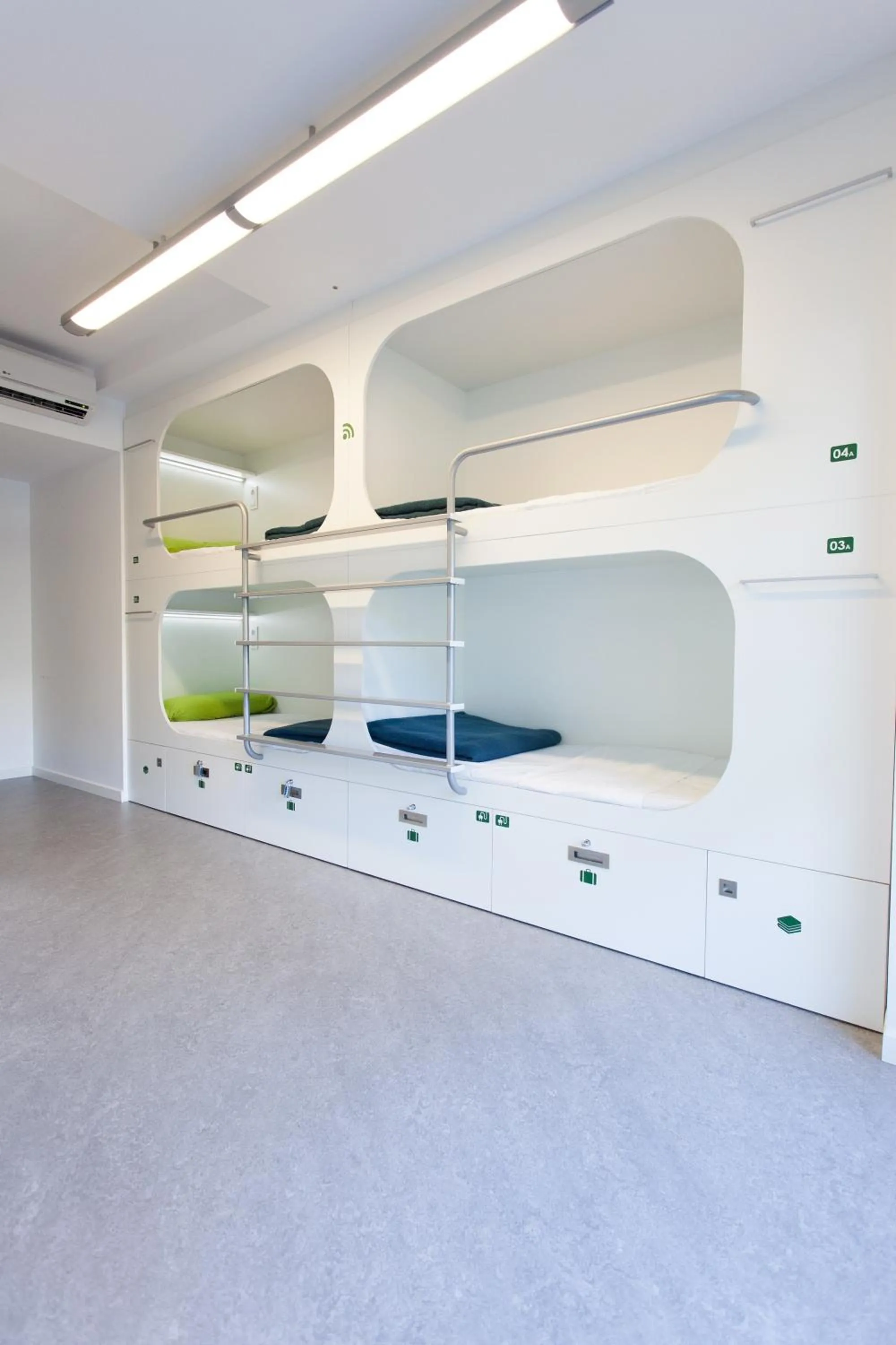 Photo of the whole room in Dream Cube Hostel