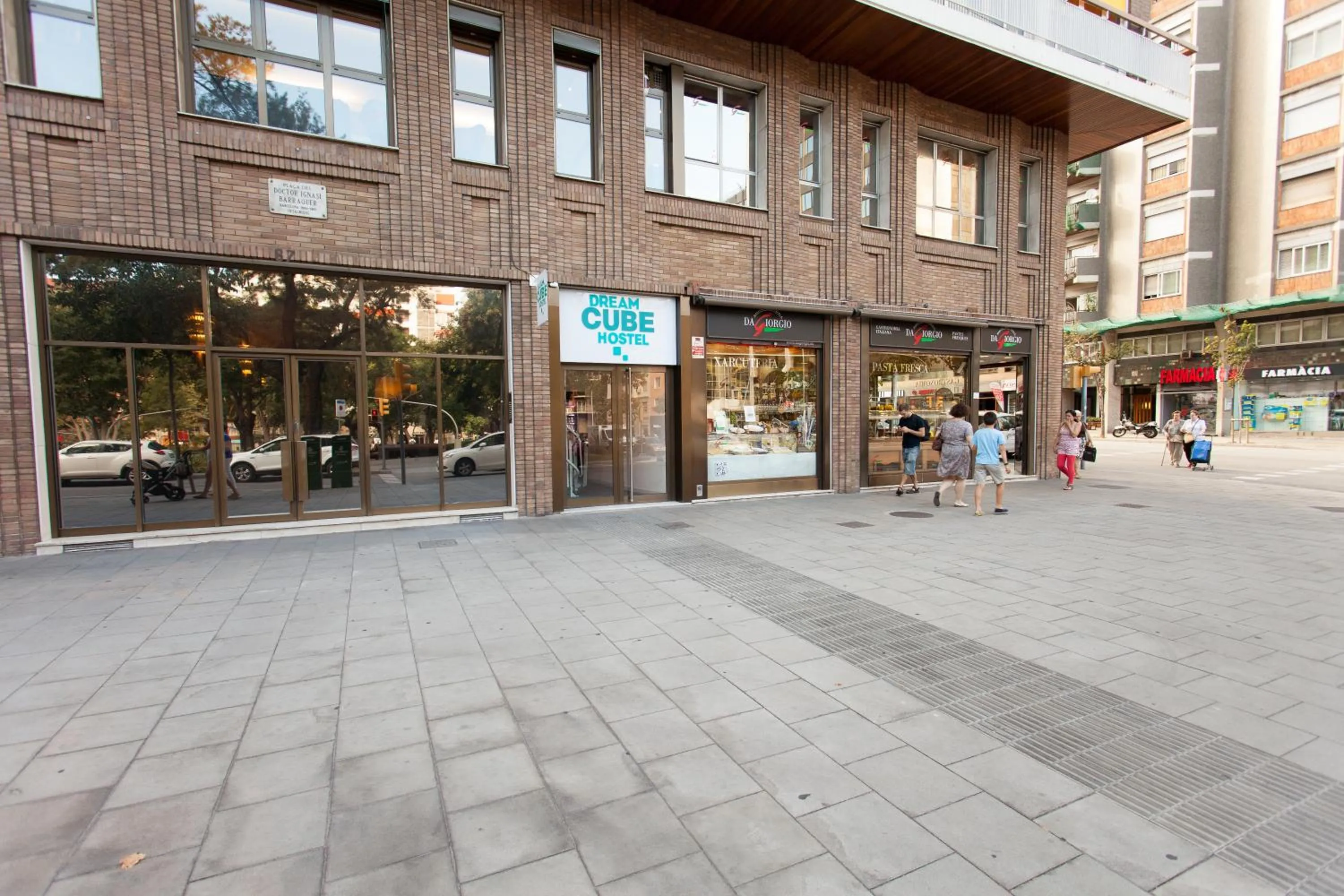 Facade/entrance in Dream Cube Hostel